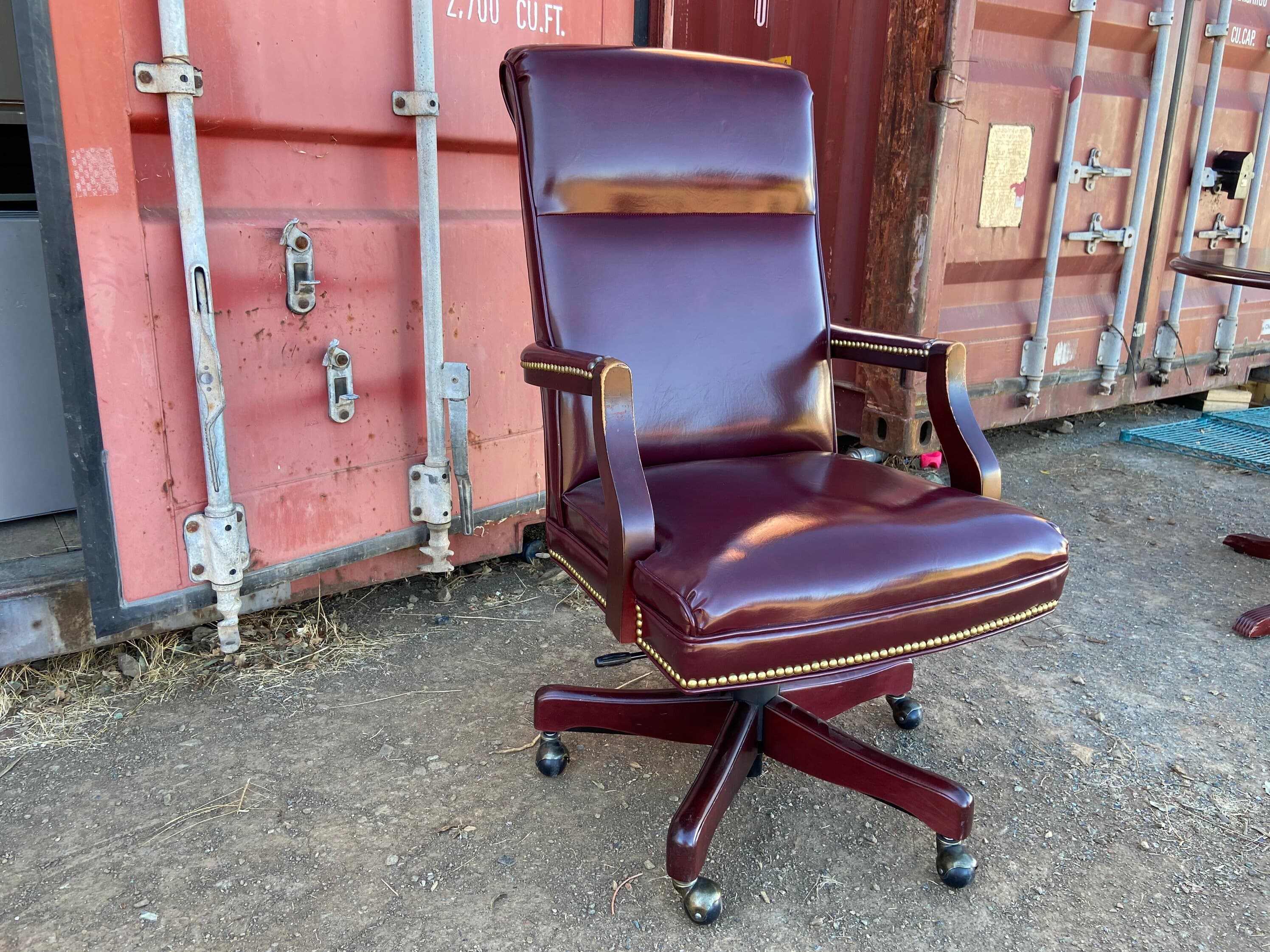 Vintage faux leather high back leather office chair - Thumbnail 4