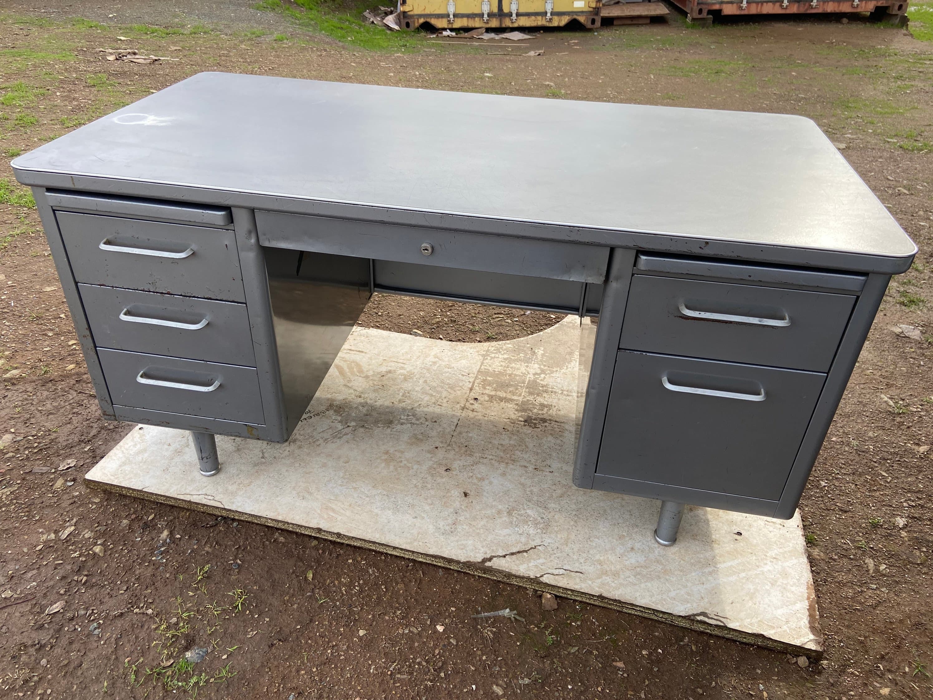 Steelcase vintage mid century modern metal tanker desk with patina - Thumbnail 2