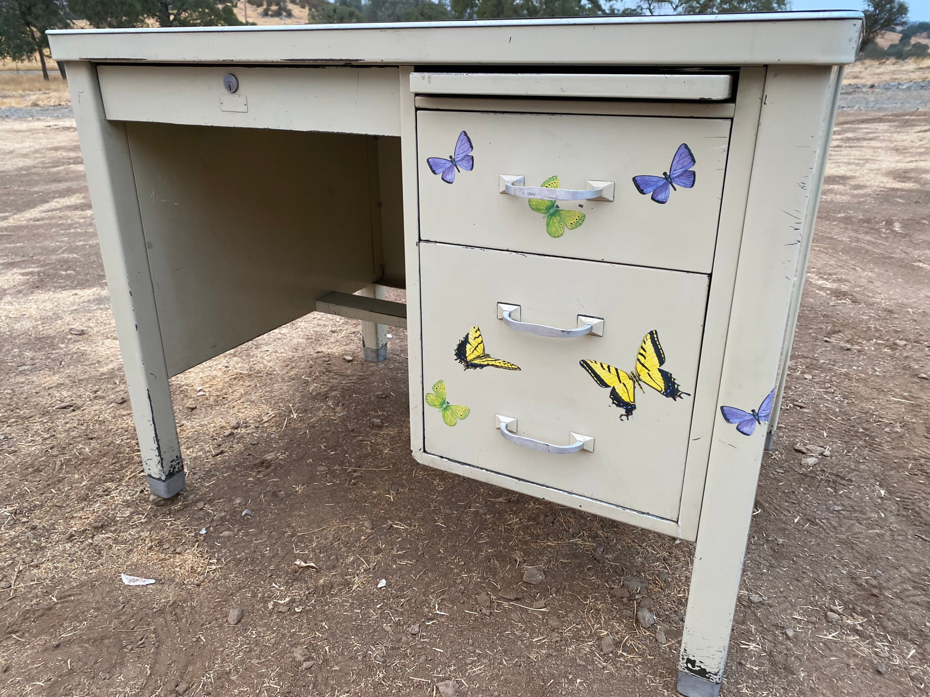 General fireproofing vintage metal tanker desk - Thumbnail 2