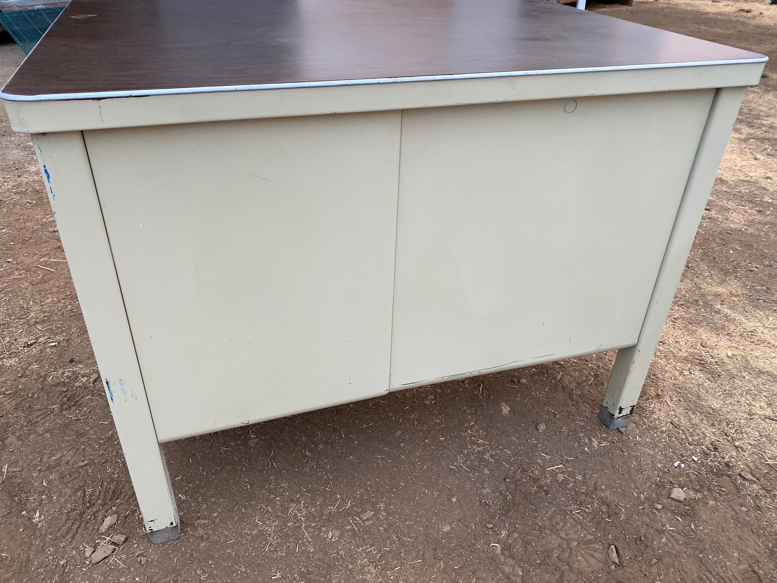 General fireproofing vintage metal tanker desk - Thumbnail 3