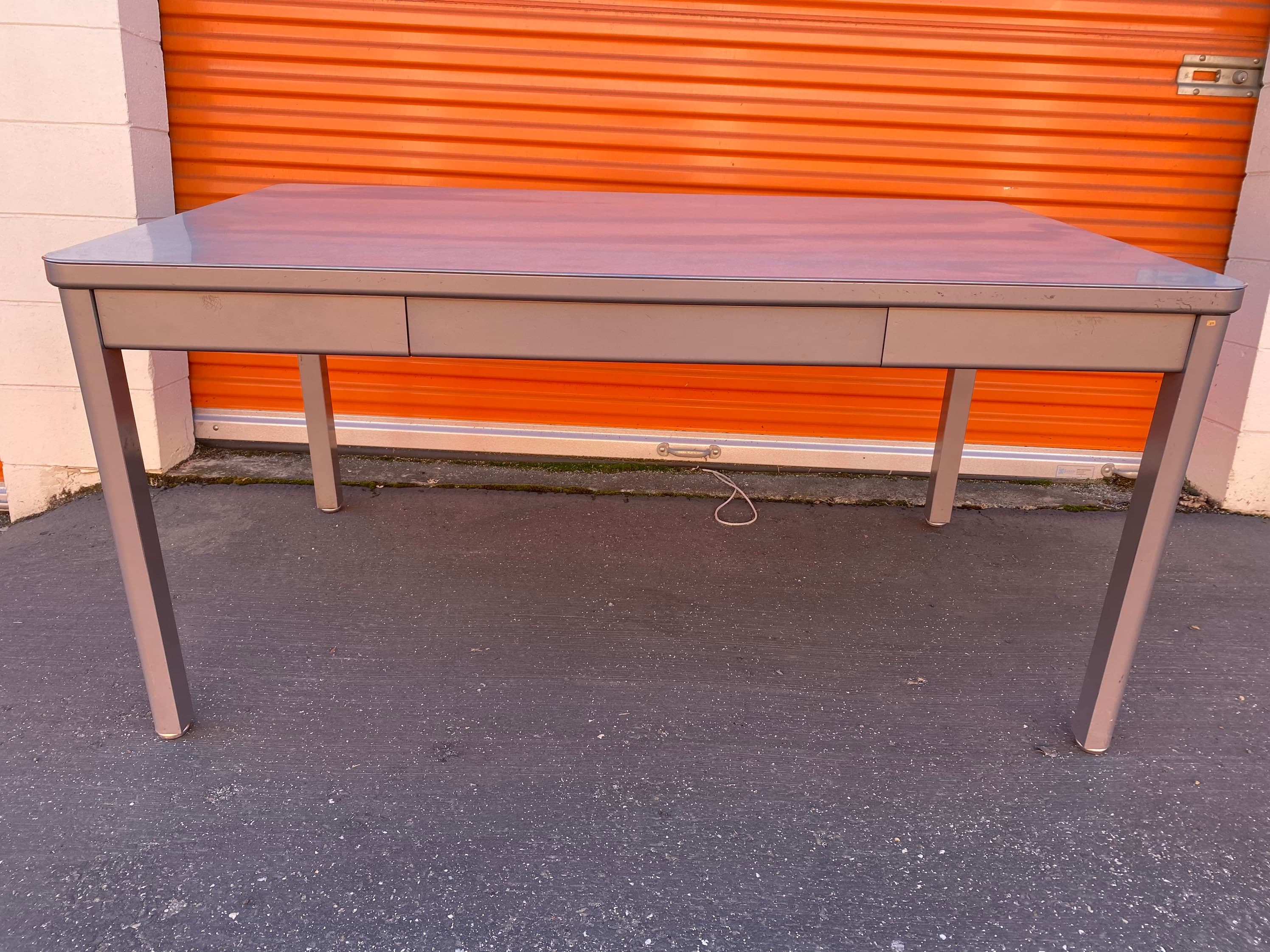 Steelcase vintage metal tanker desk - Thumbnail 10