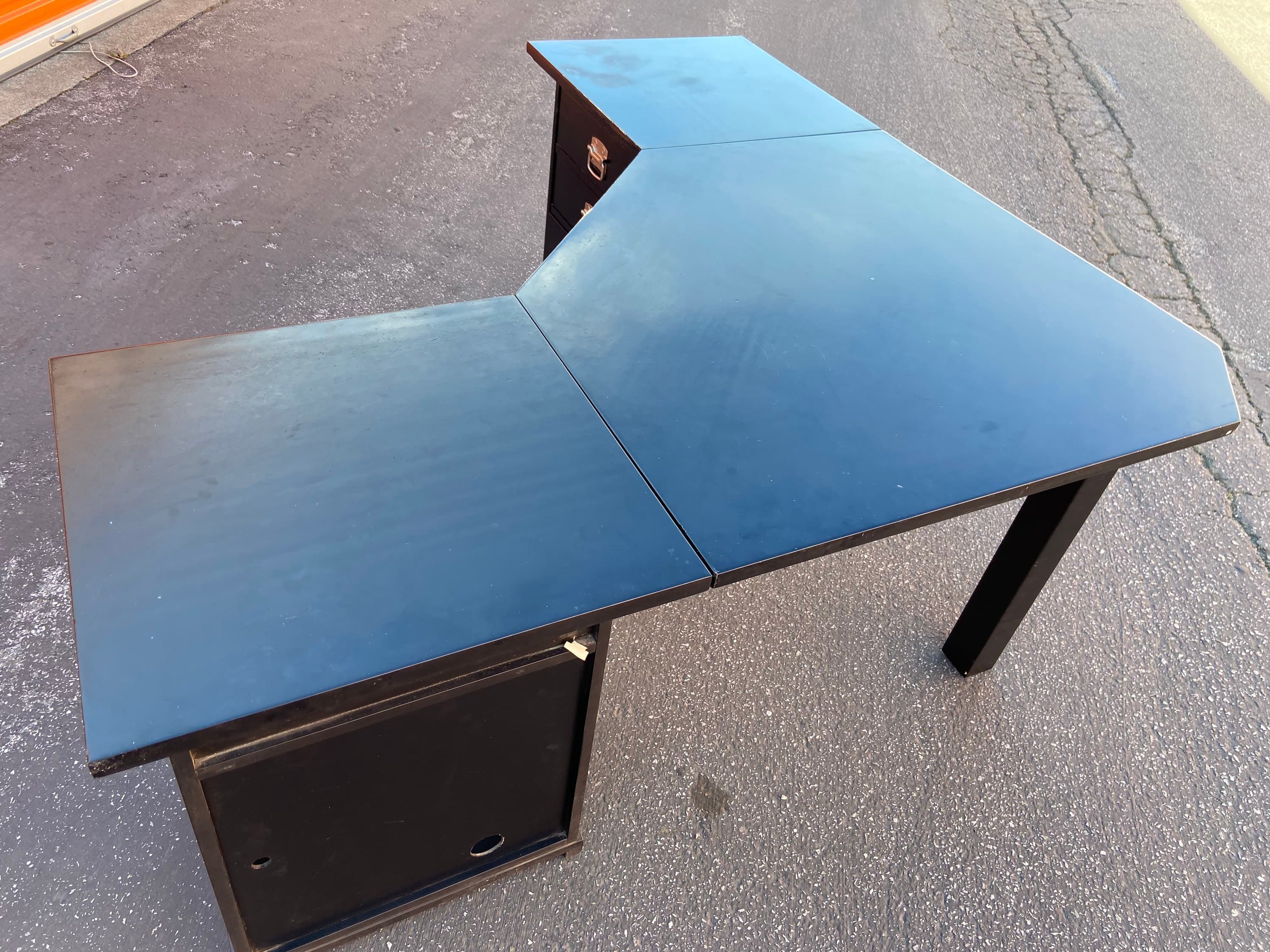 Pottery barn Bedford L shape desk - Thumbnail 9