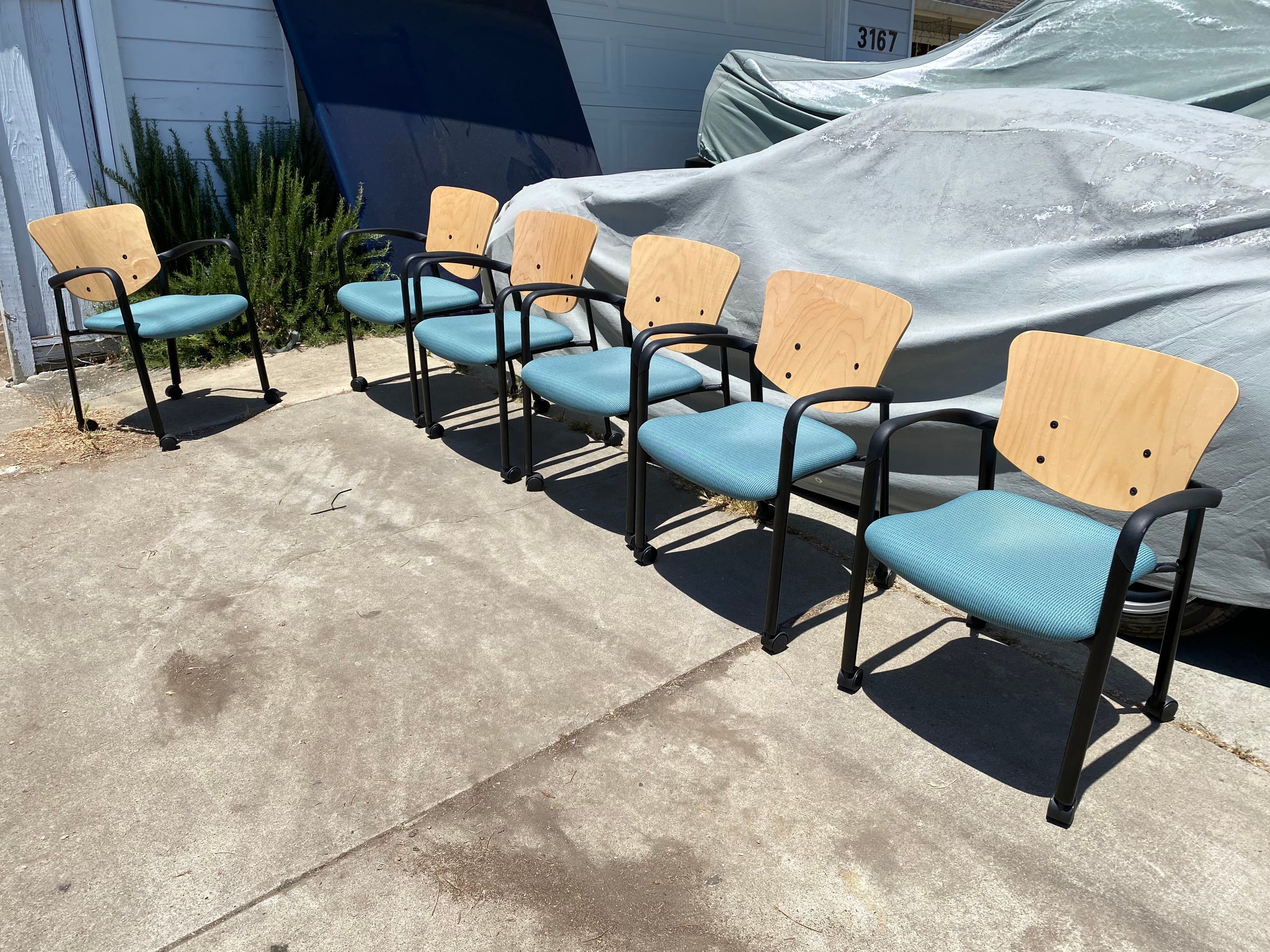 Six conference rolling chairs - Image 1