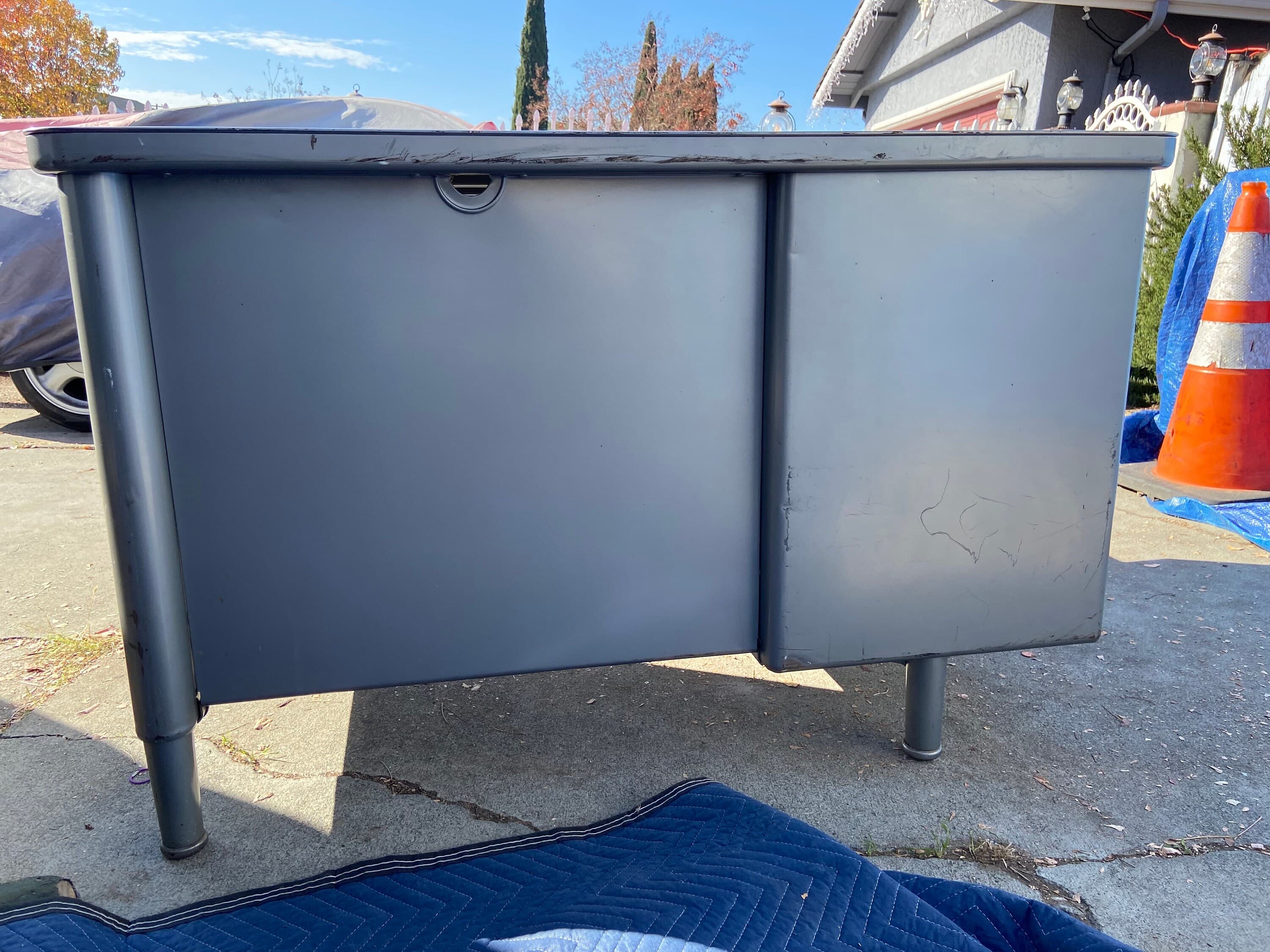 Steelcase Vintage metal tanker desk - Thumbnail 4