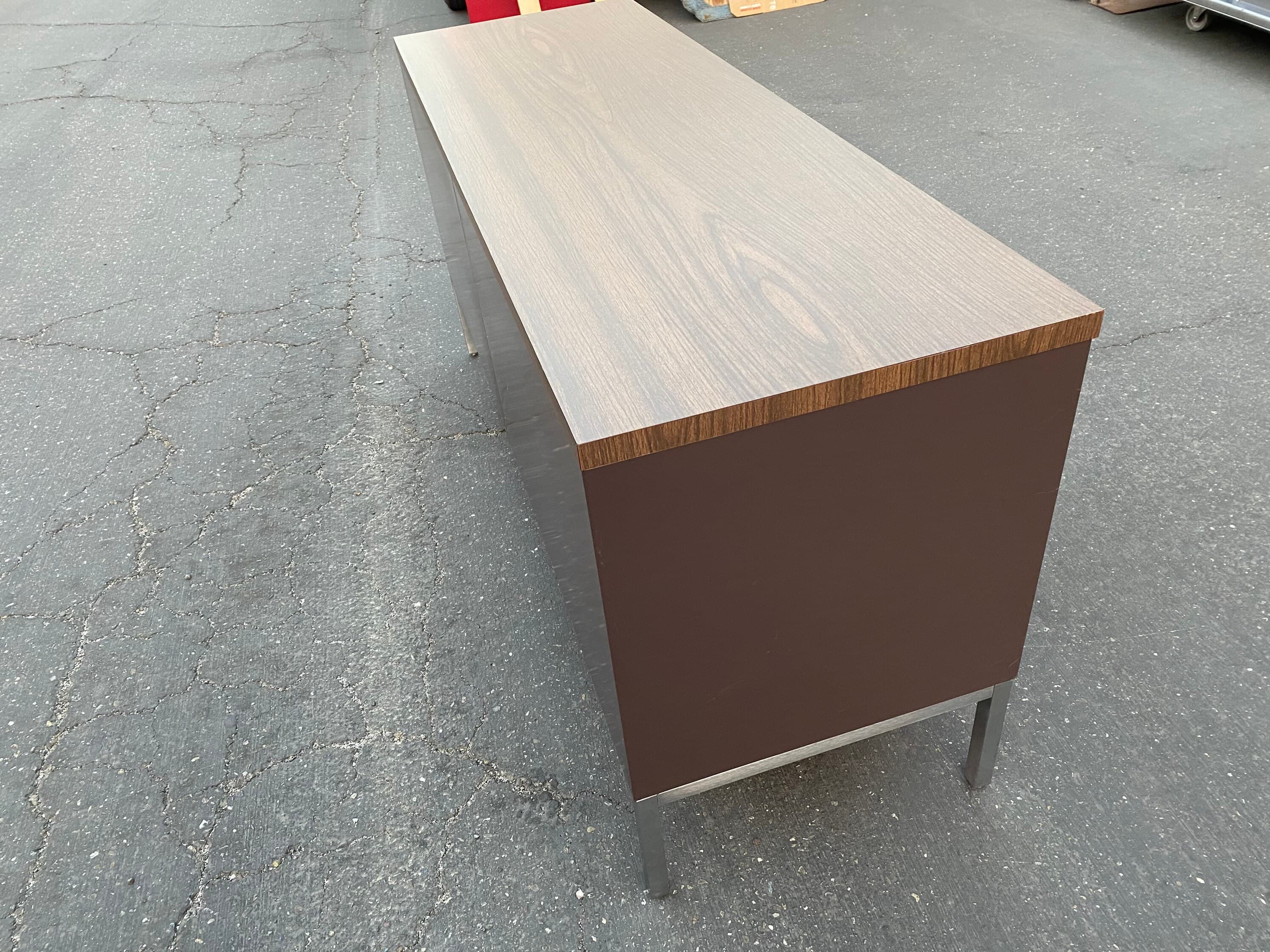 Vintage steelcase mid century modern credenza - Thumbnail 8