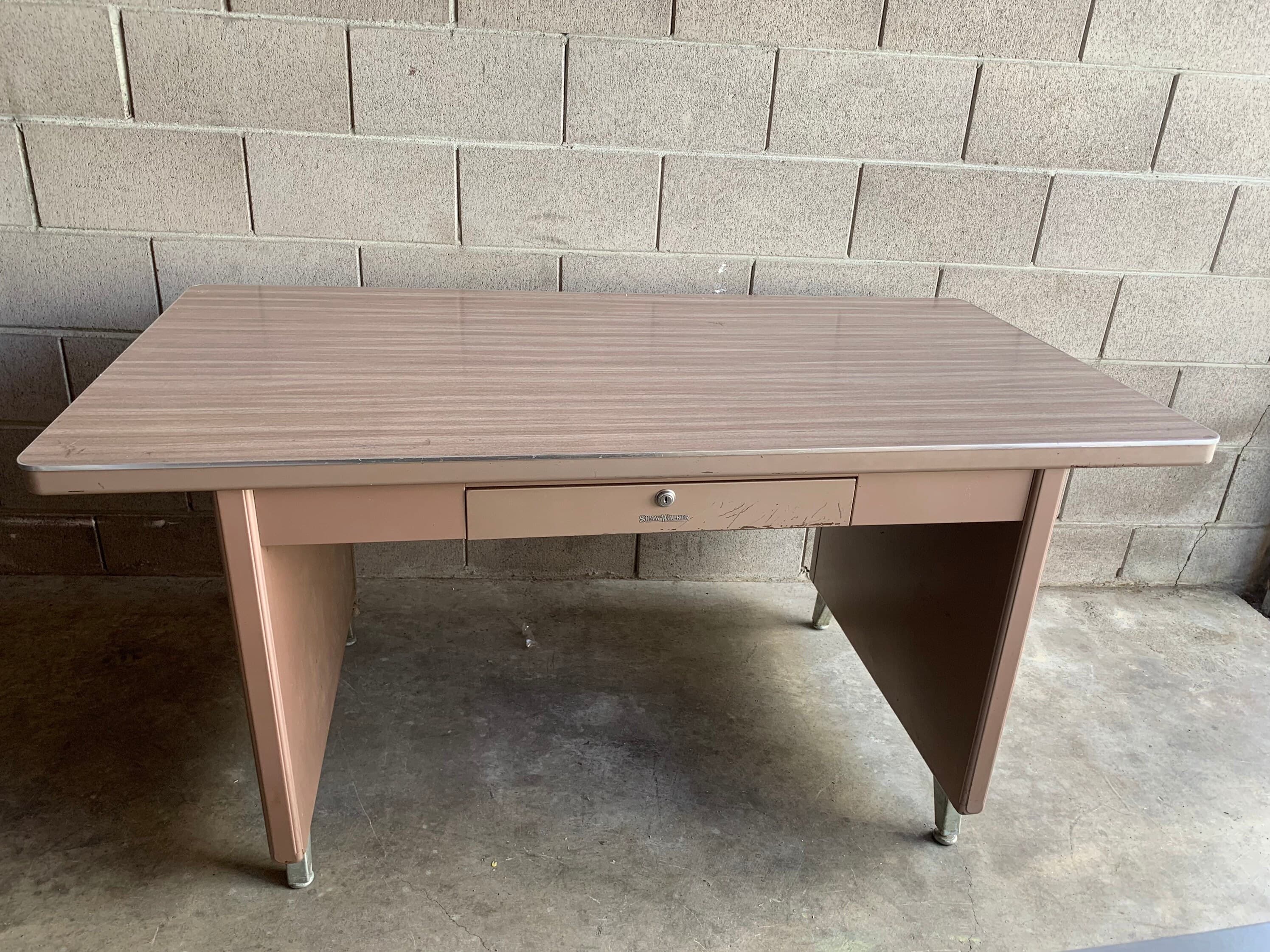 Shaw walker vintage metal tanker desk table - Image 1