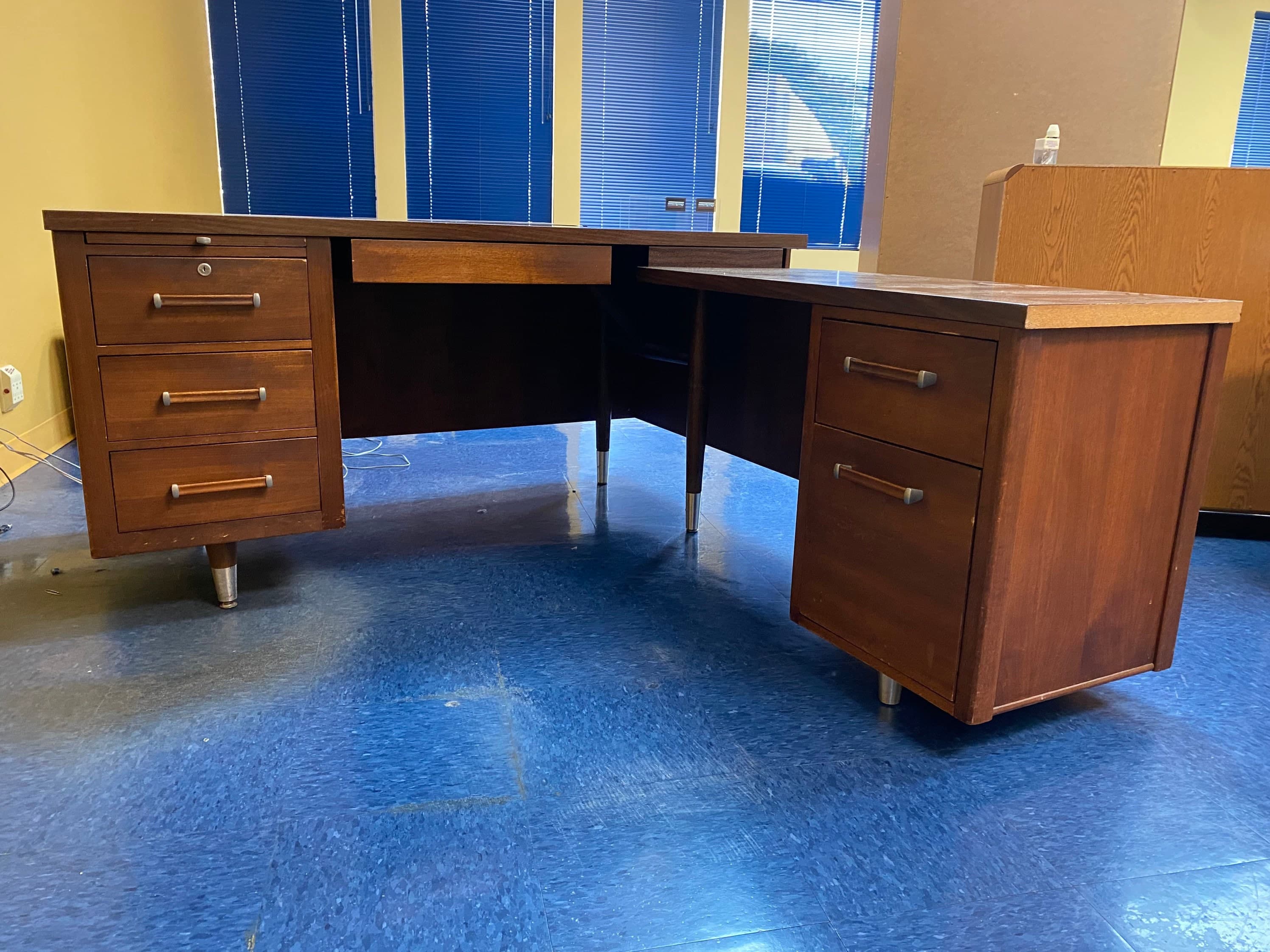 Vintage Alma L Shape corner desk - Thumbnail 5