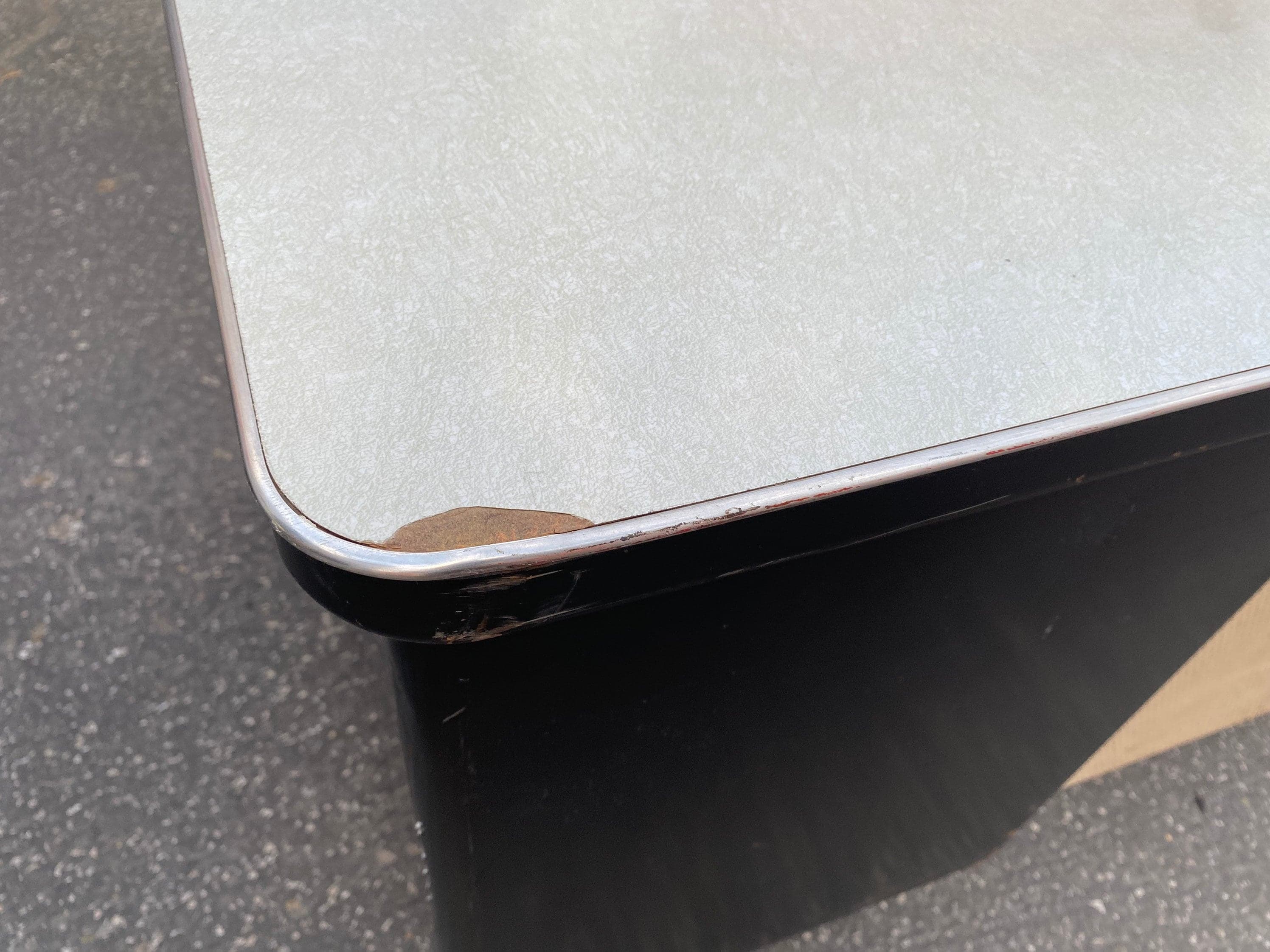 Vintage all steel aurora metal tanker desk - Thumbnail 5