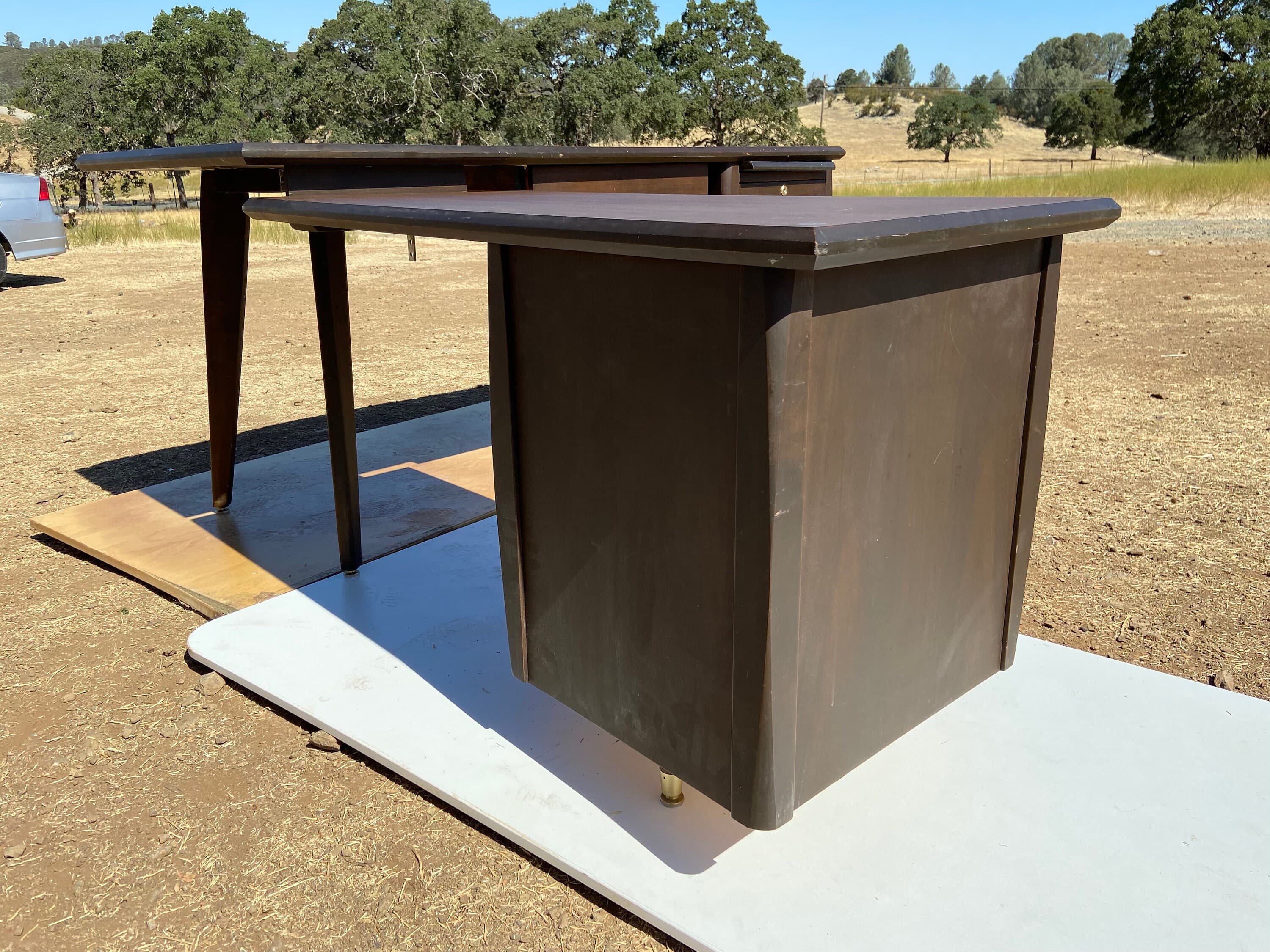 Vintage mid century modern wood veneer desk - Thumbnail 8