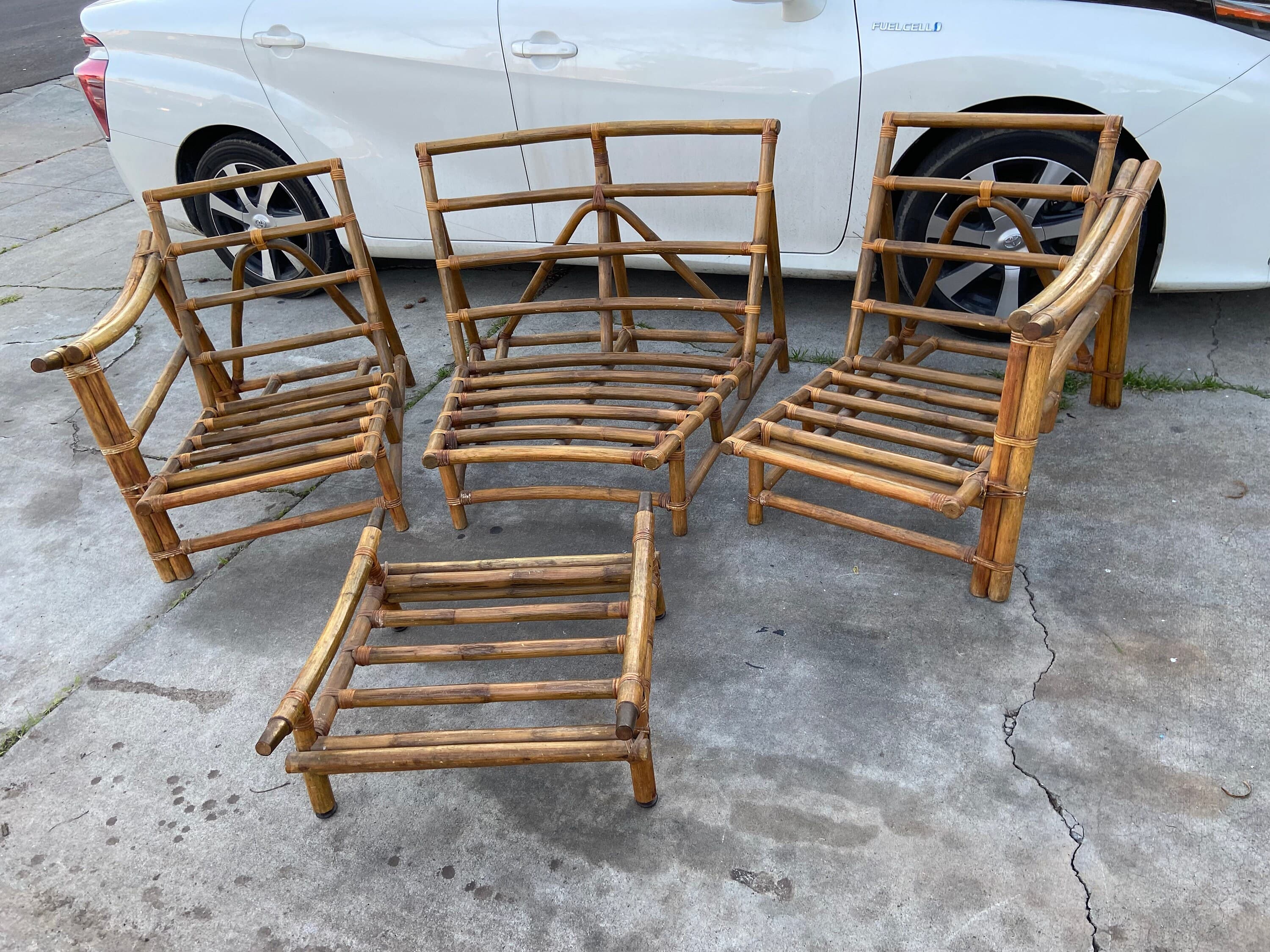 Vintage bamboo rattan sofa frame set no cushions - Thumbnail 4