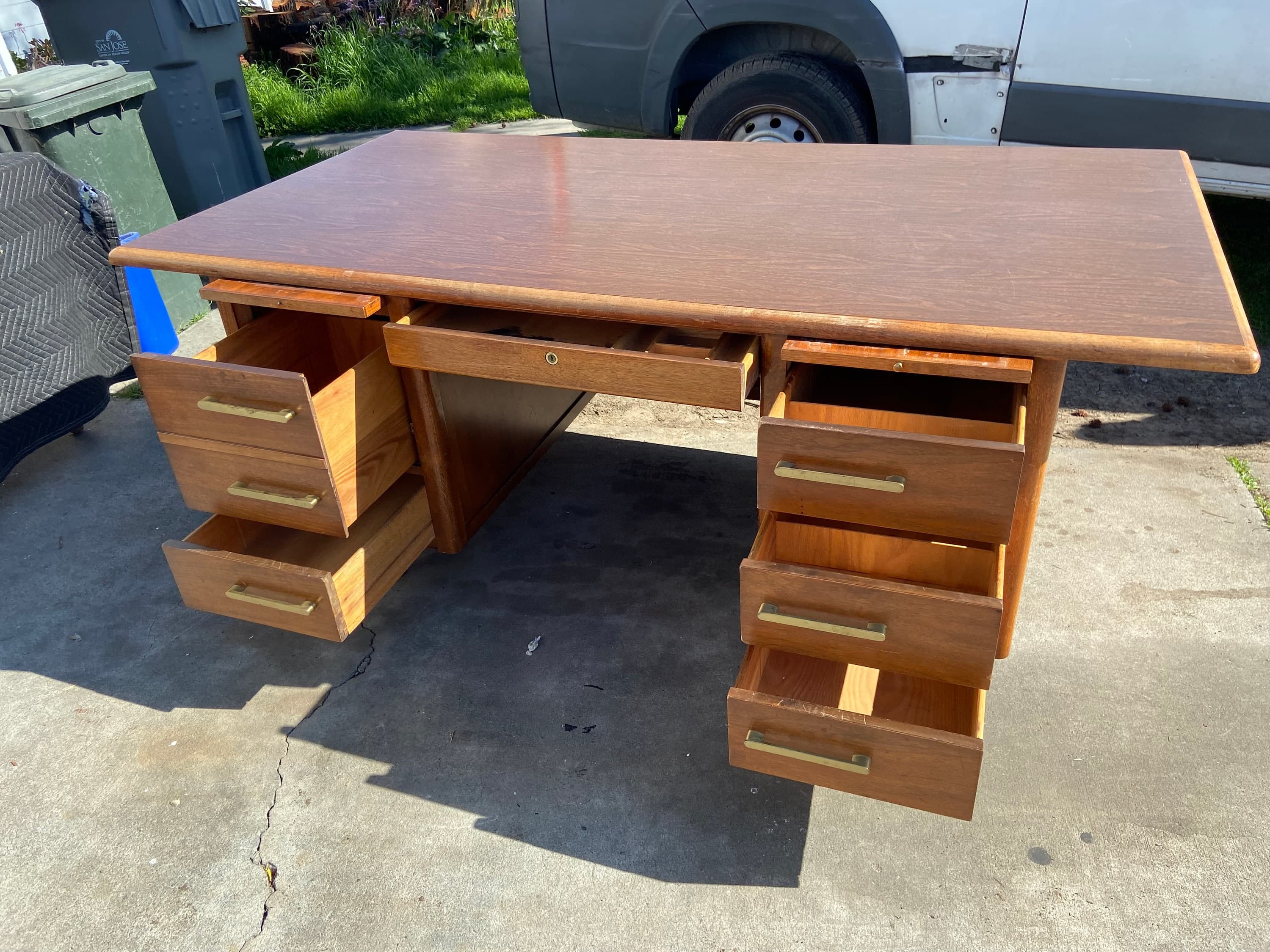 Vintage mid century modern executive desk - Thumbnail 5