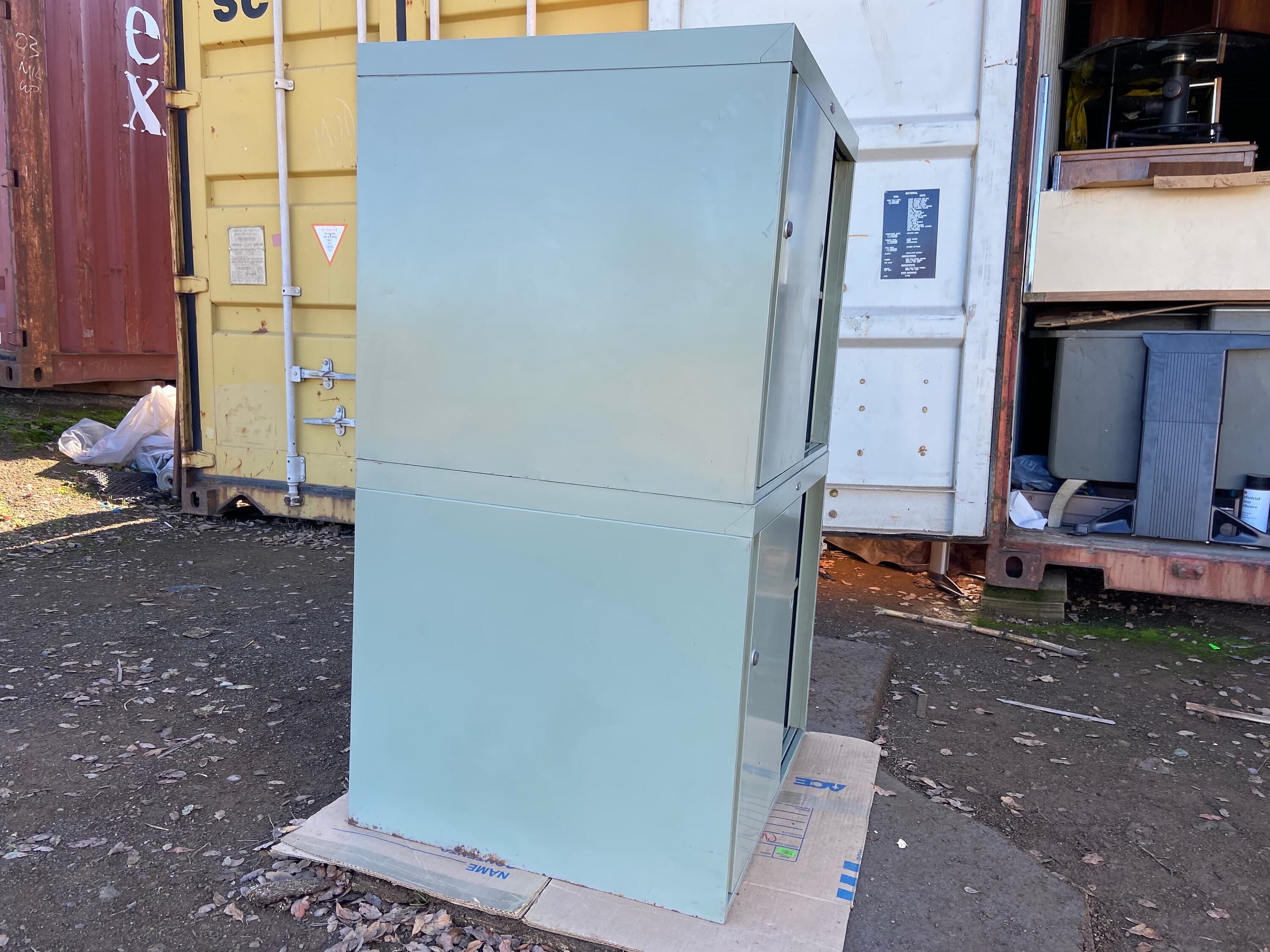 Cole steel vintage storage metal cabinet - Thumbnail 9