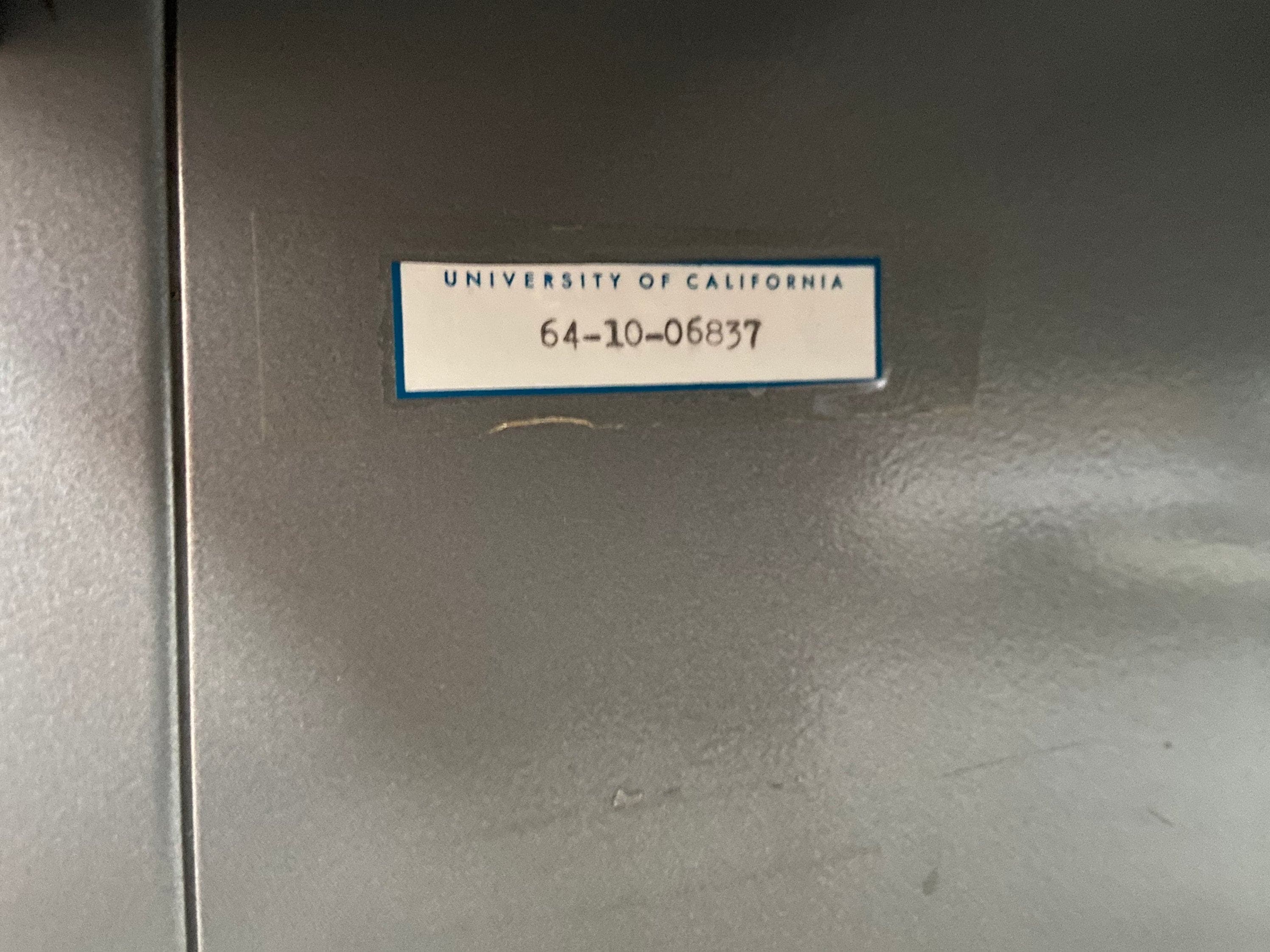 Steelcase style vintage mid century modern metal tanker desk table - Thumbnail 3