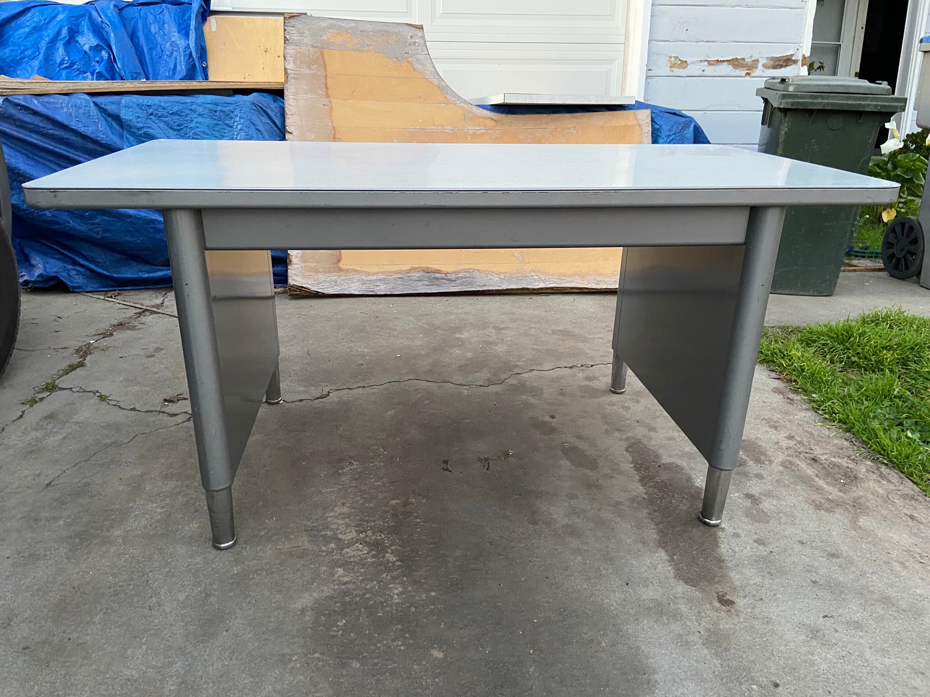 Steelcase style vintage mid century modern metal tanker desk table - Thumbnail 10