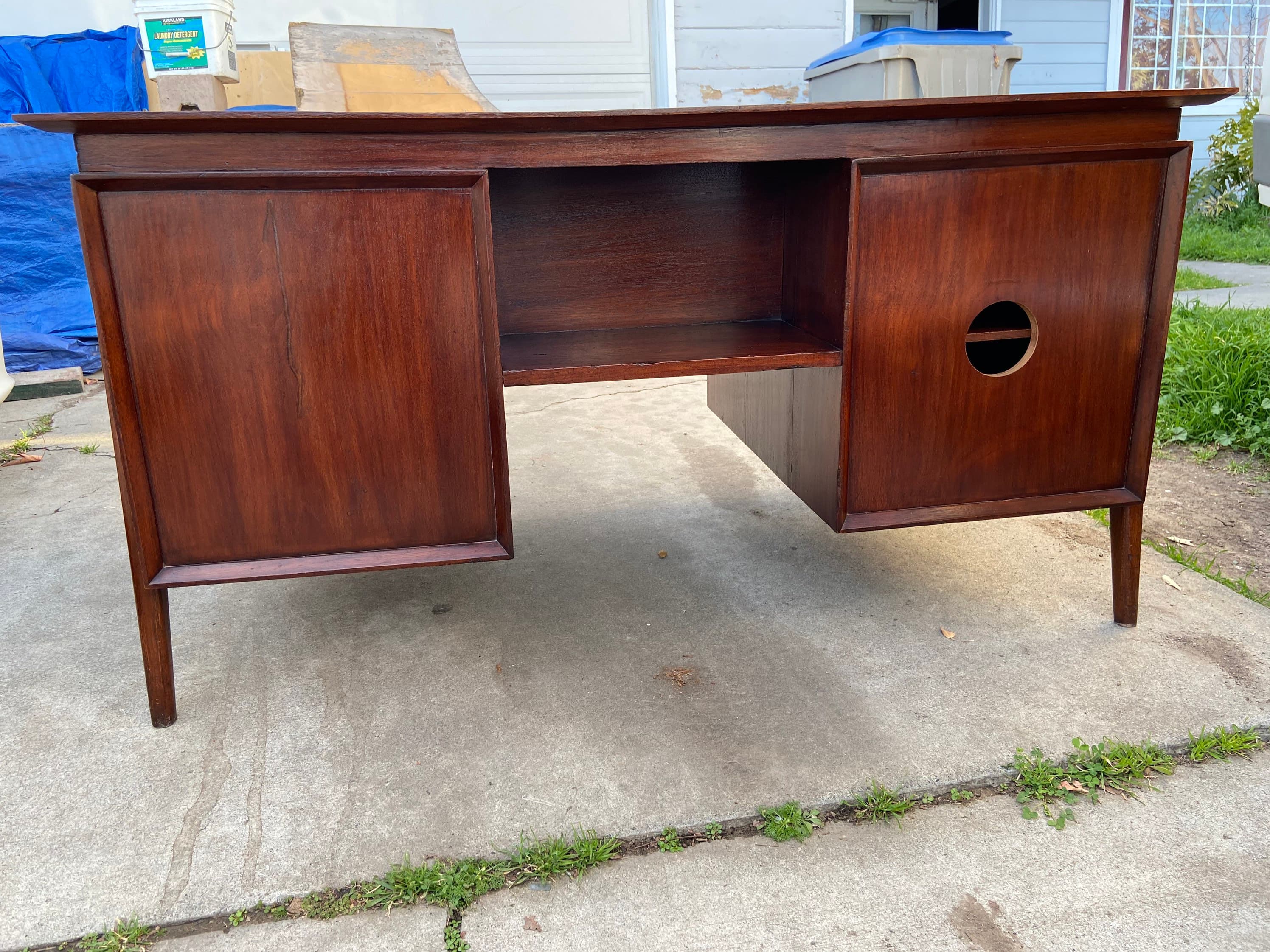 Vintage mid century modern teak danish desk in the style of svend madsen Mcm - Thumbnail 3