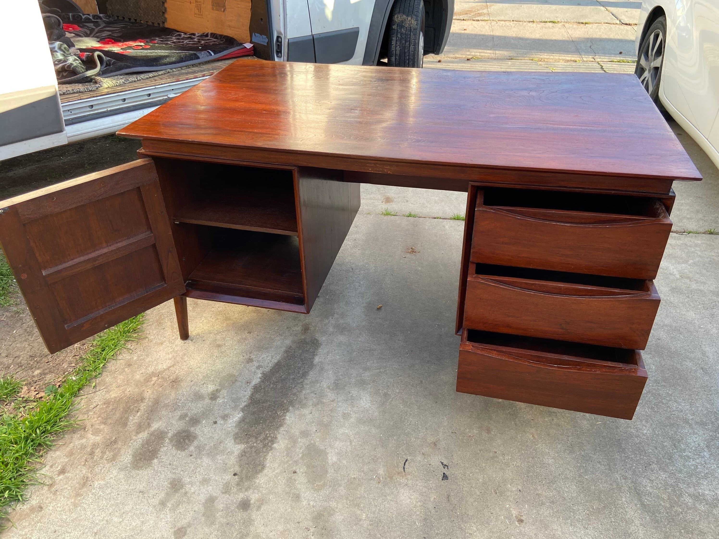 Vintage mid century modern teak danish desk in the style of svend madsen Mcm - Thumbnail 6