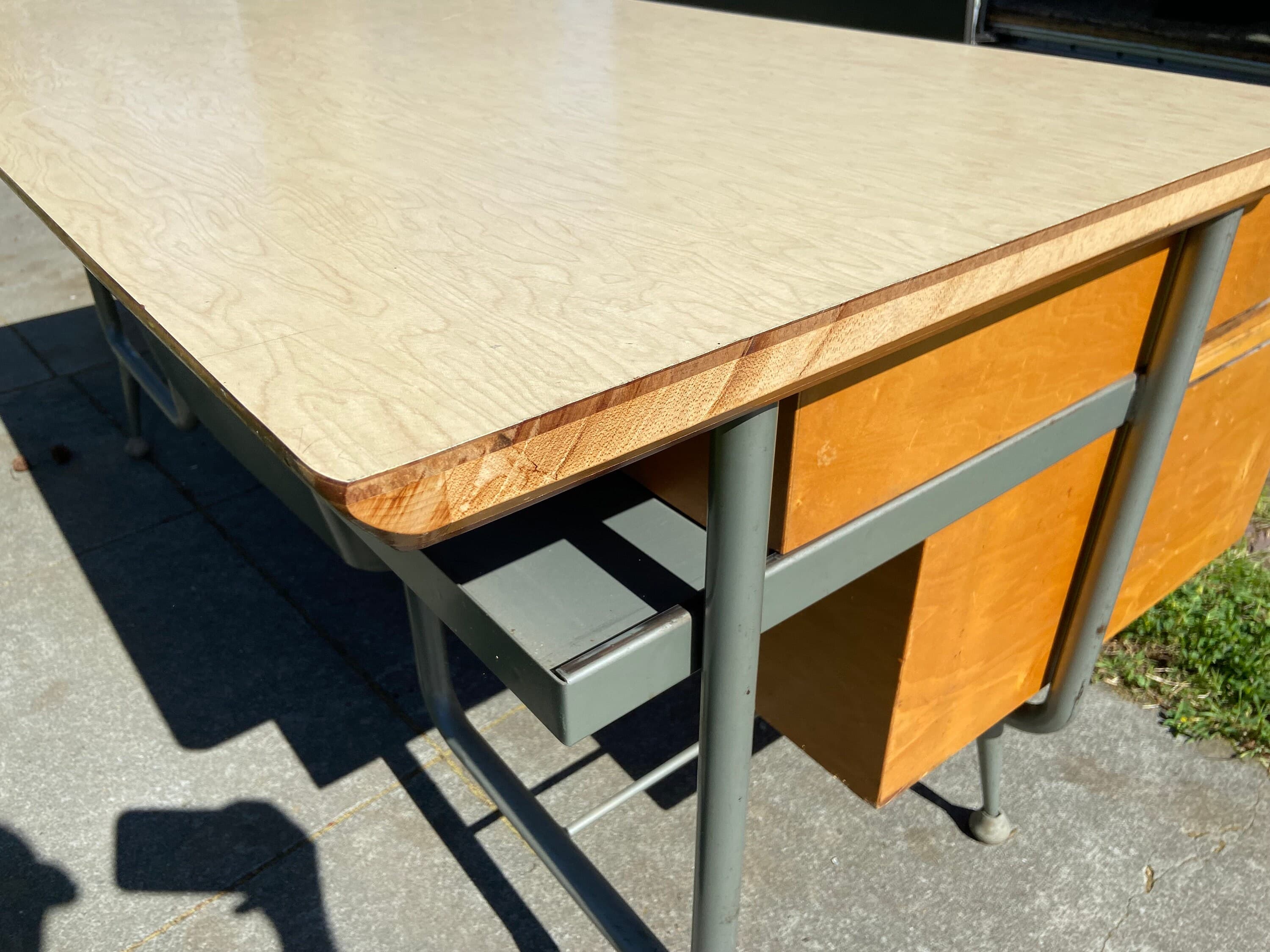 Raymond Loewy Brunswick desk mid century modern desk - Thumbnail 7