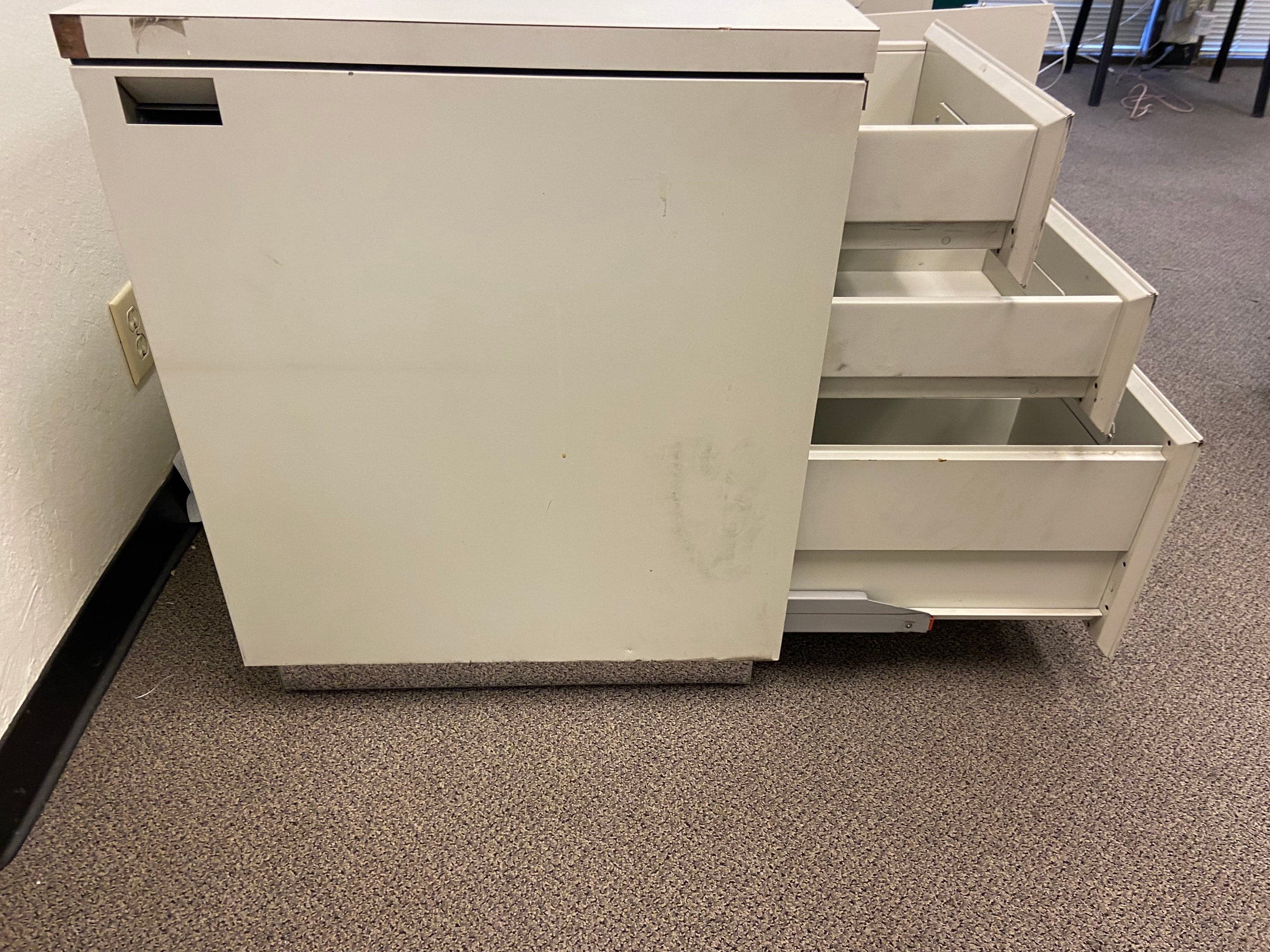 Allsteel vintage mid century modern metal credenza sideboard - Thumbnail 3