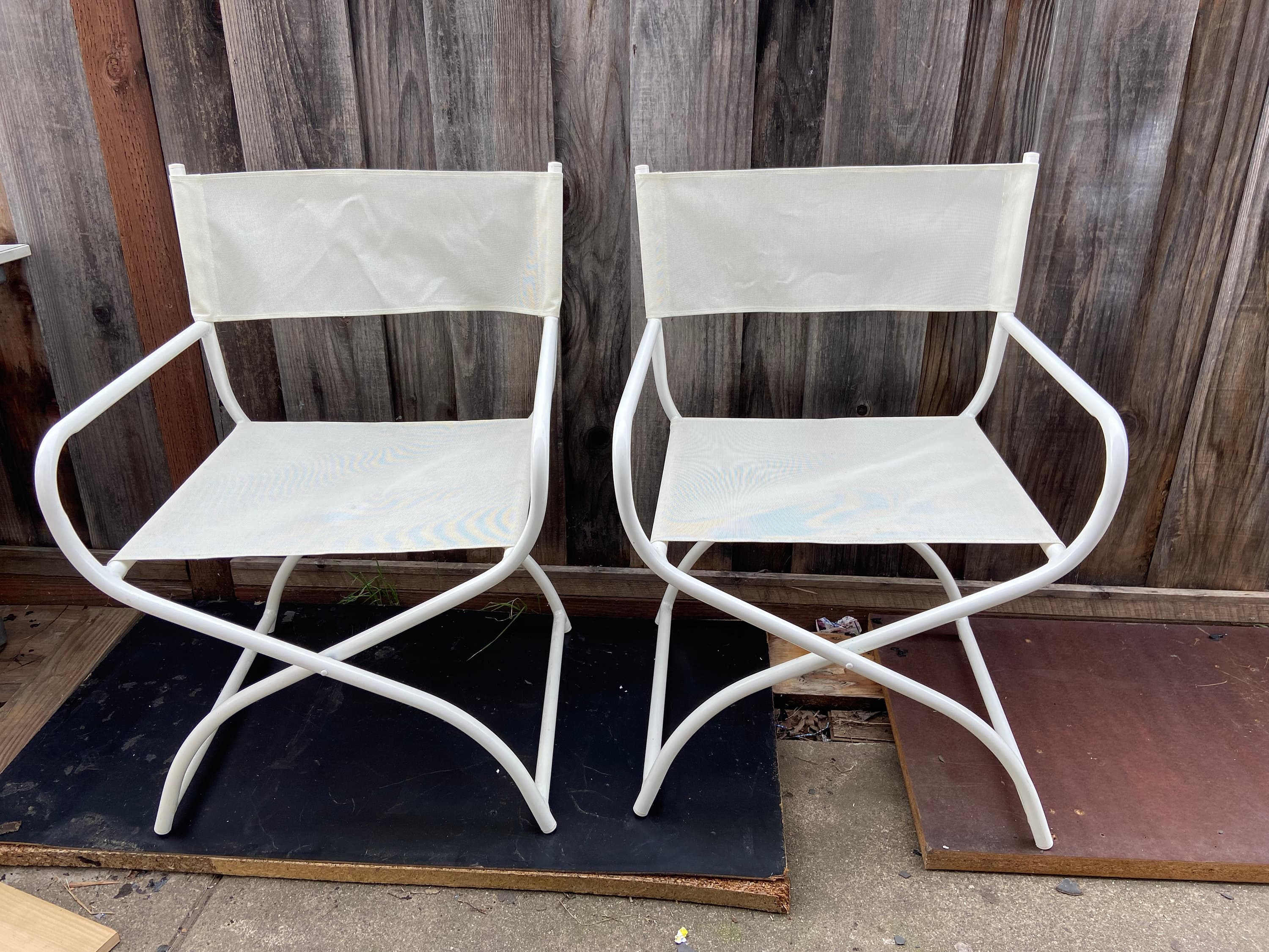 Jordan brown patio folding chairs - Image 1