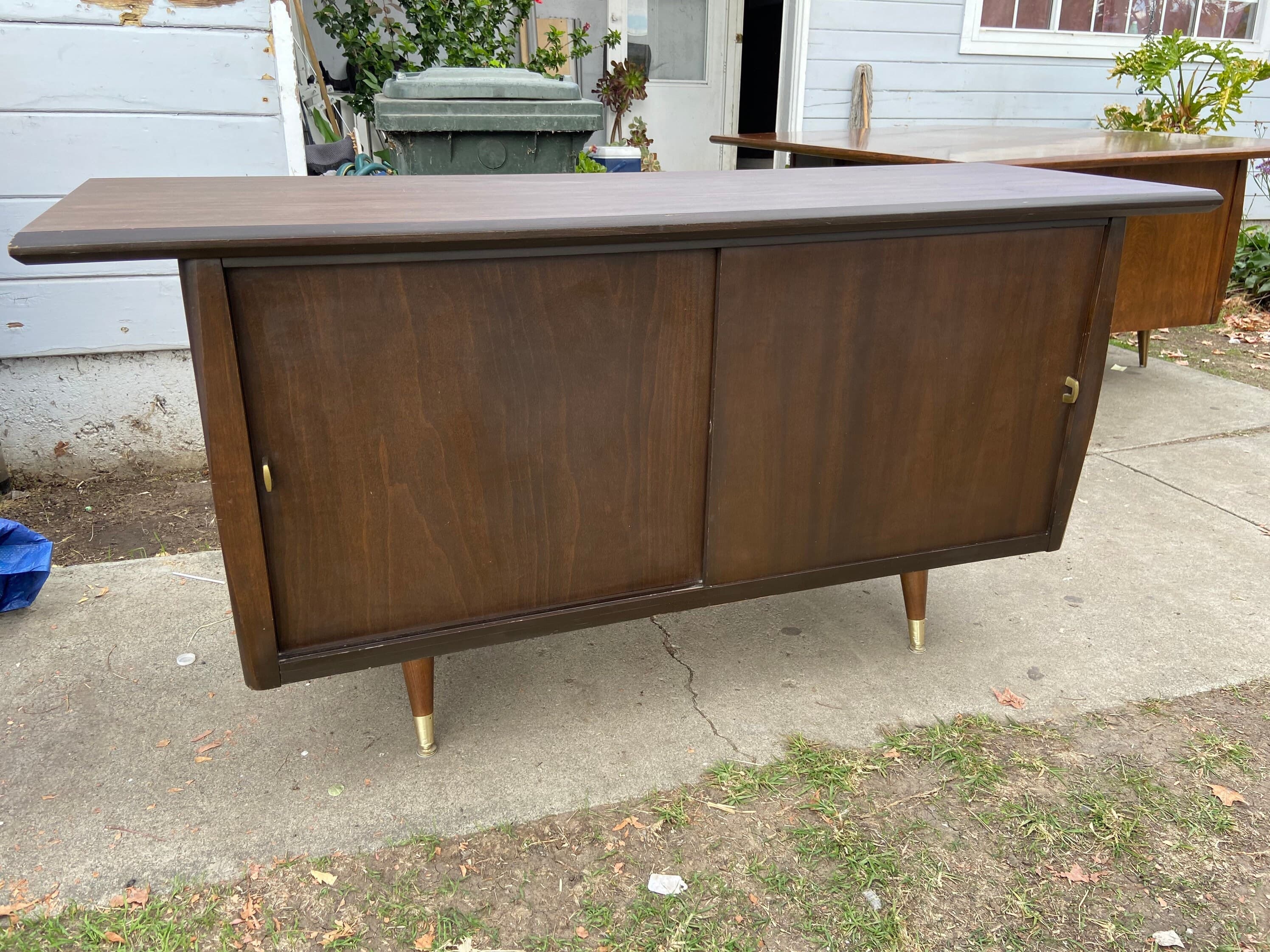 Vintage mid century modern credenza - Thumbnail 7