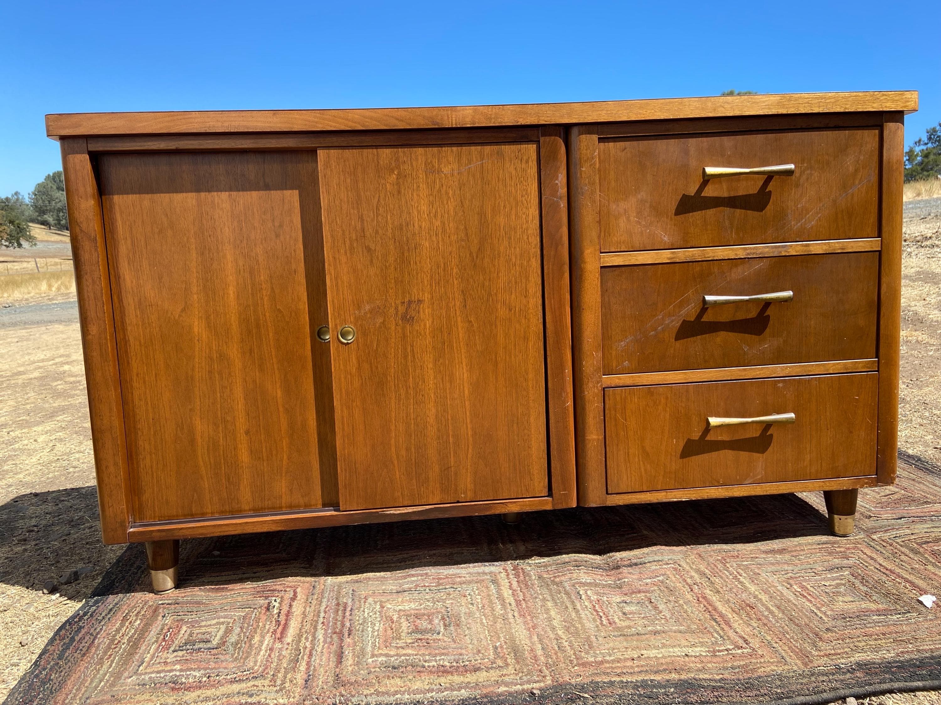 jofco vintage mid century modern walnut credenza’ - Thumbnail 10