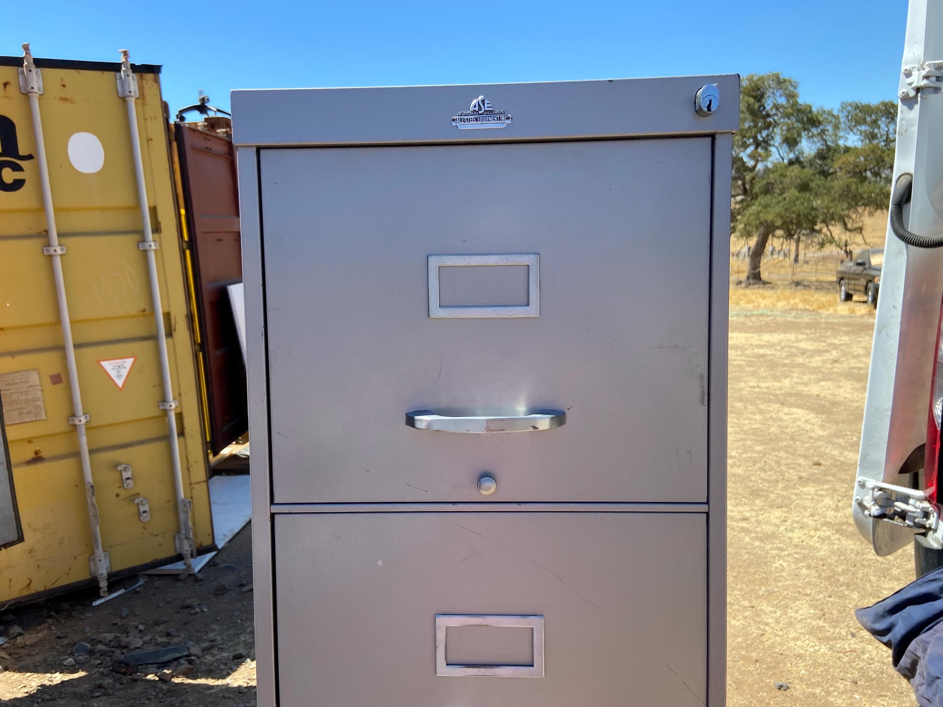 vintage mid century modern allsteel 5 drawer filling cabinet. - Thumbnail 2