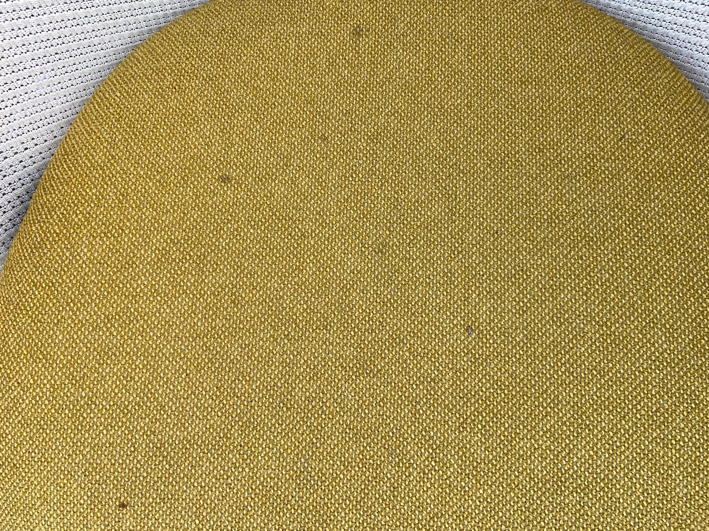 vintage modern Steelcase coalesse lounge chair set of 5 - Thumbnail 2