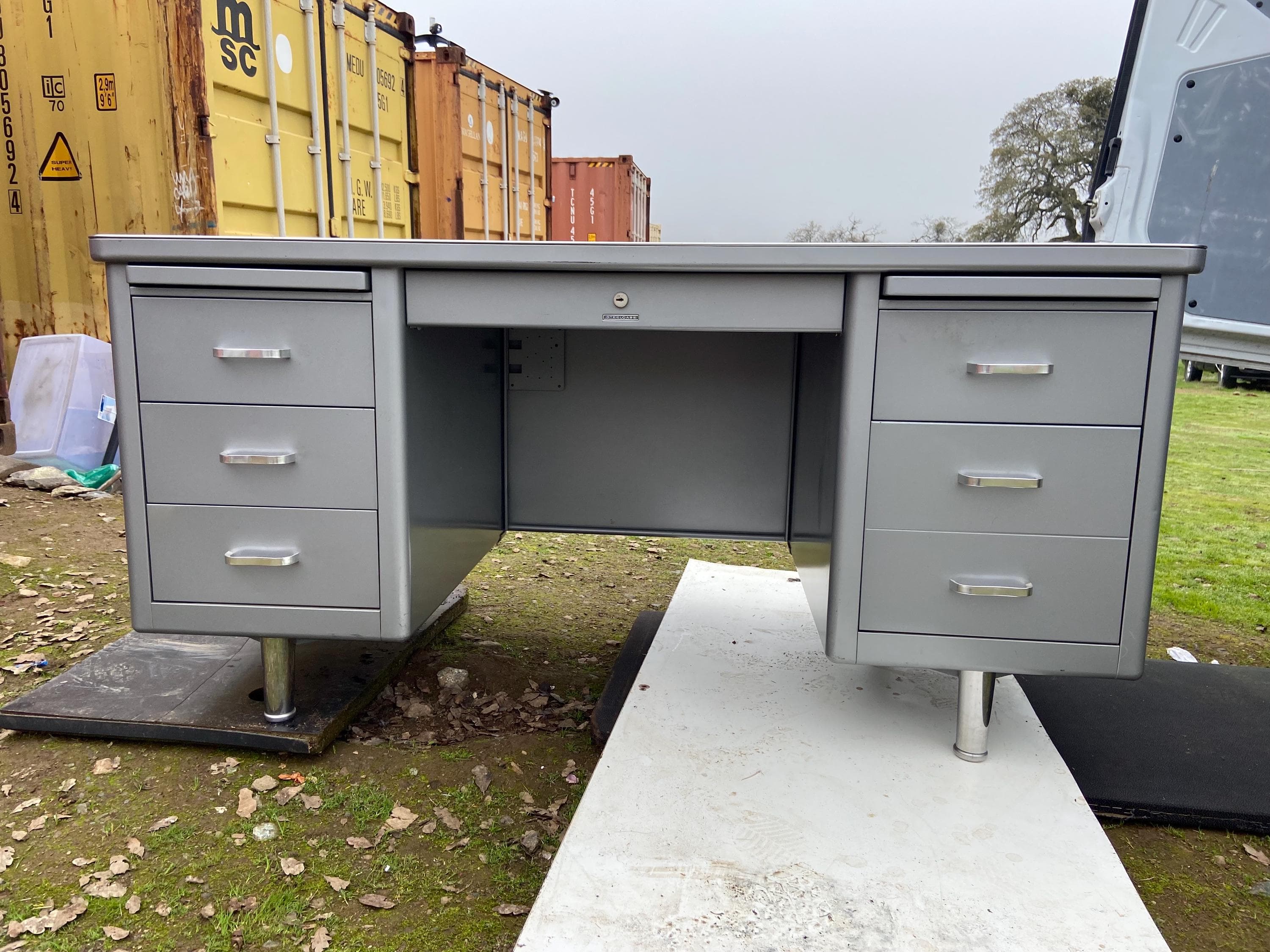 Steelcase vintage mid century modern metal tanker desk - Thumbnail 10