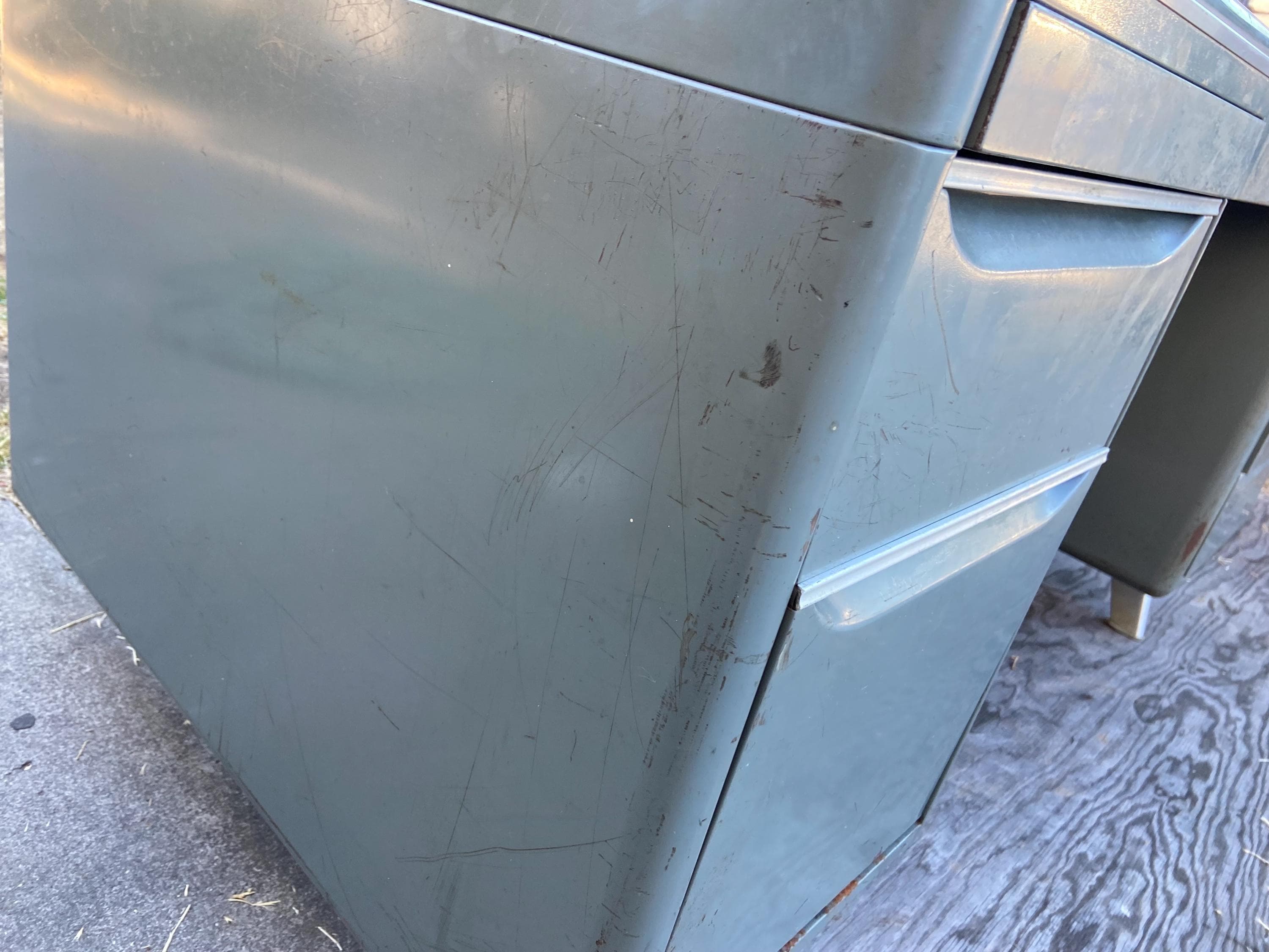 general fireproofing art deco tanker desk - Thumbnail 8