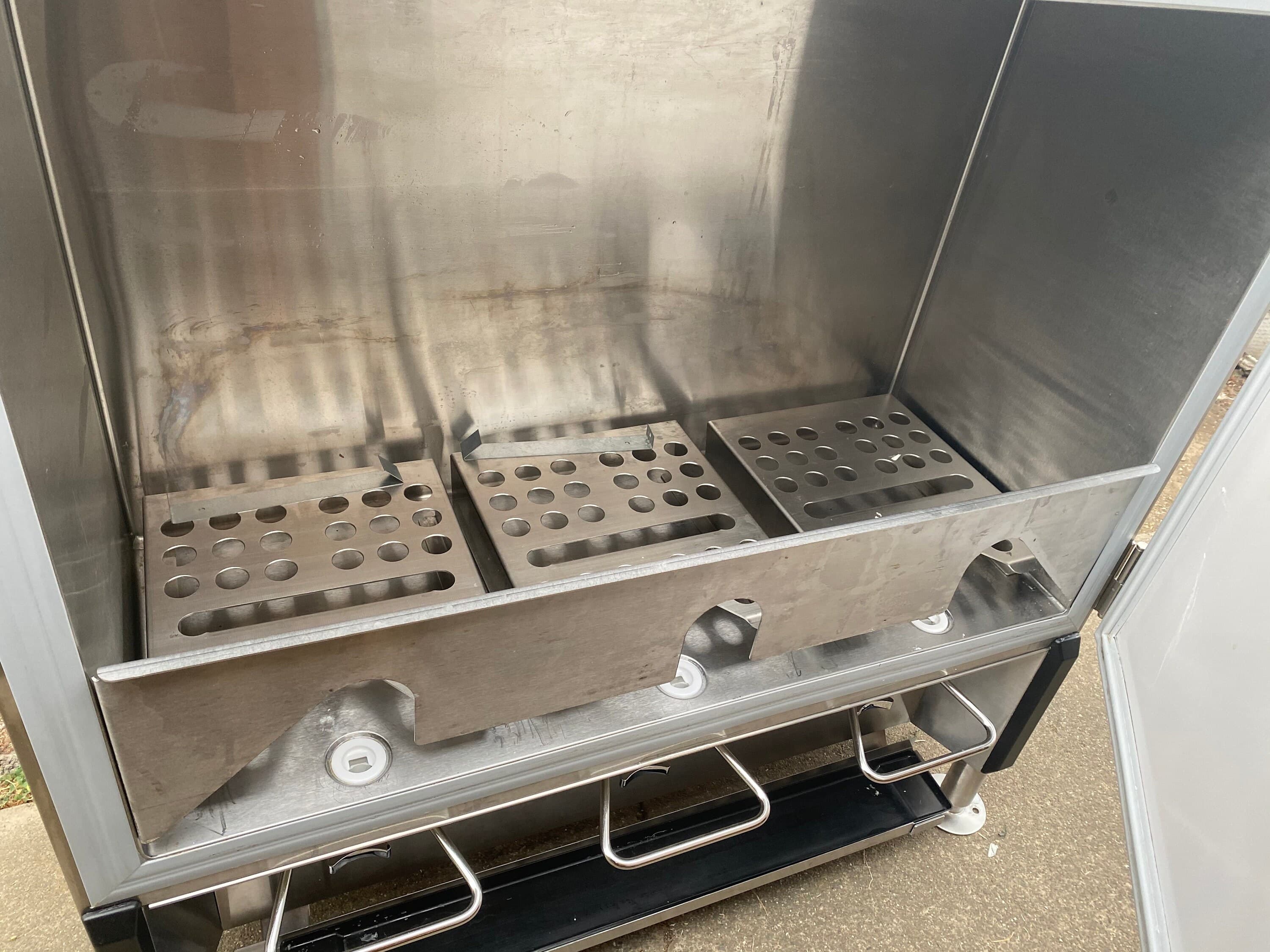 Silver King SKMAJ3 3 Valve refrigerator commercial milk dispenser 4 available - Thumbnail 10