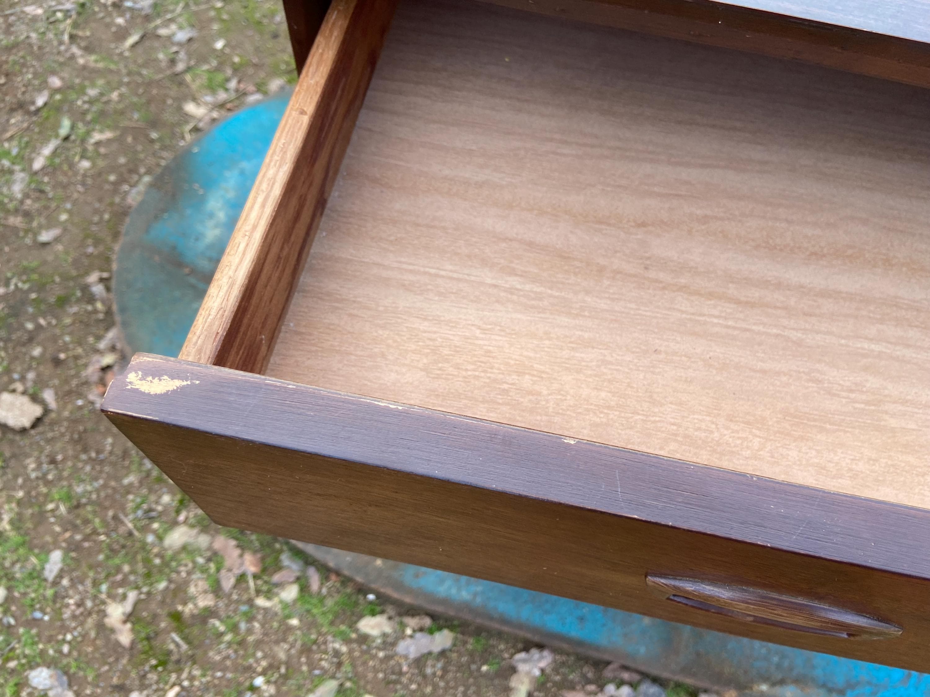 Vintage Mid Century Modern Mainline Hooker Writing Desk needs tlc - Thumbnail 9