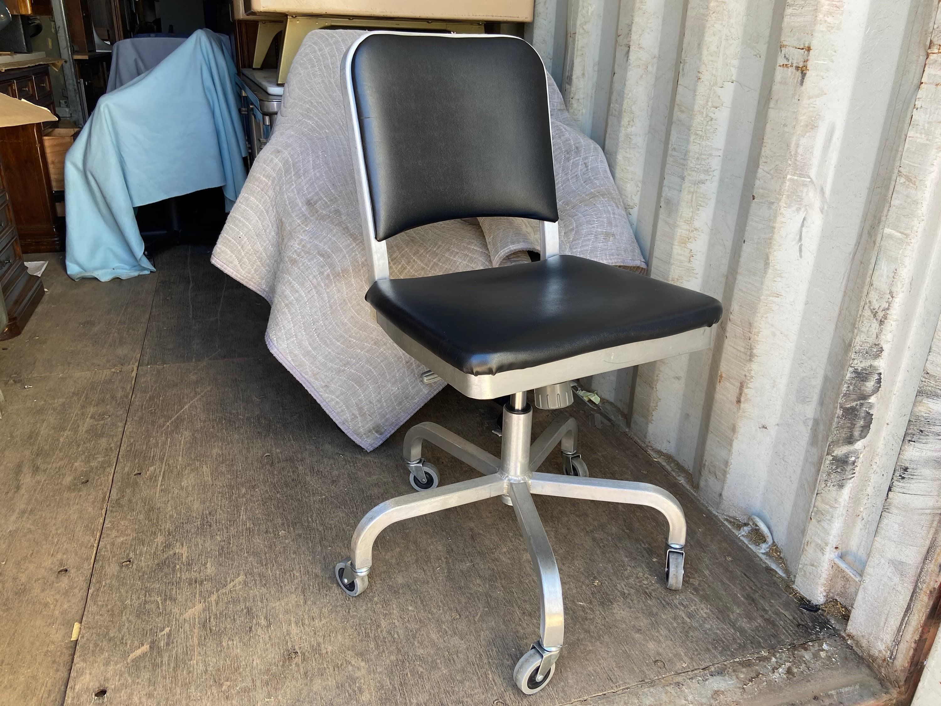 Emeco Navi swivel aluminum desk chair - Thumbnail 10