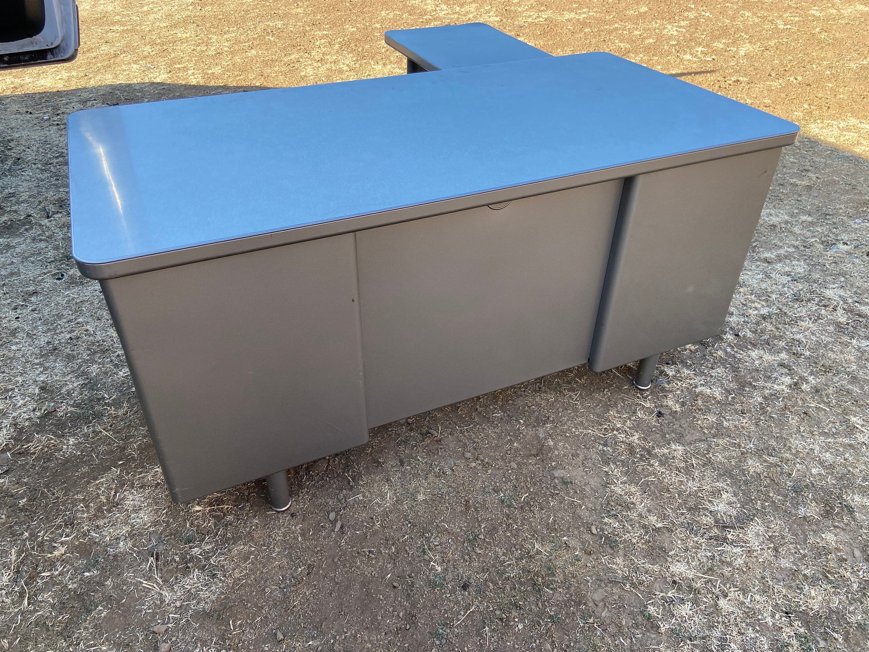 Steelcase vintage mid century modern L shape desk with return - Thumbnail 5