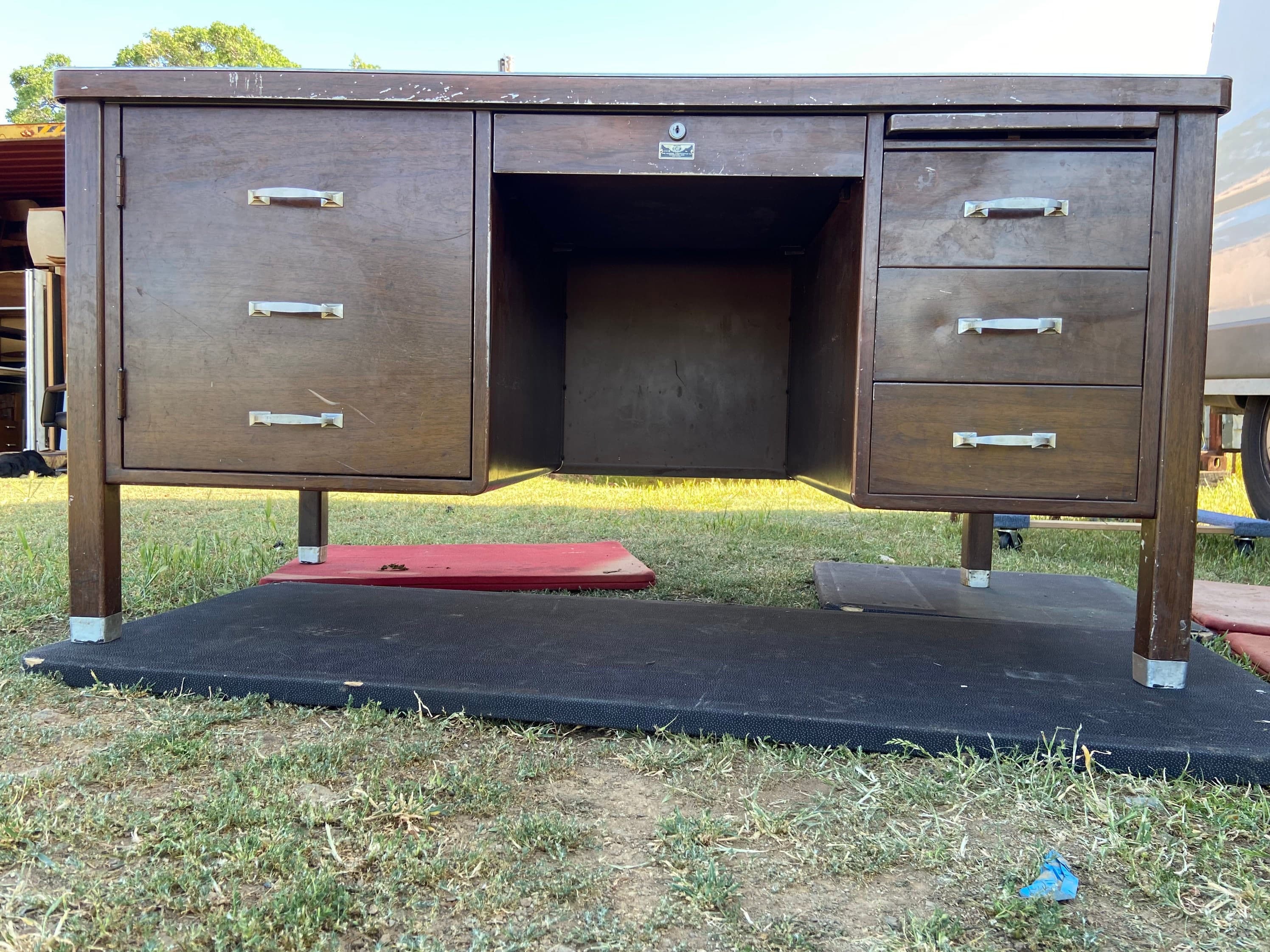 The general fireproofing company vintage metal tanker desk with typewriter compartment - Image 1
