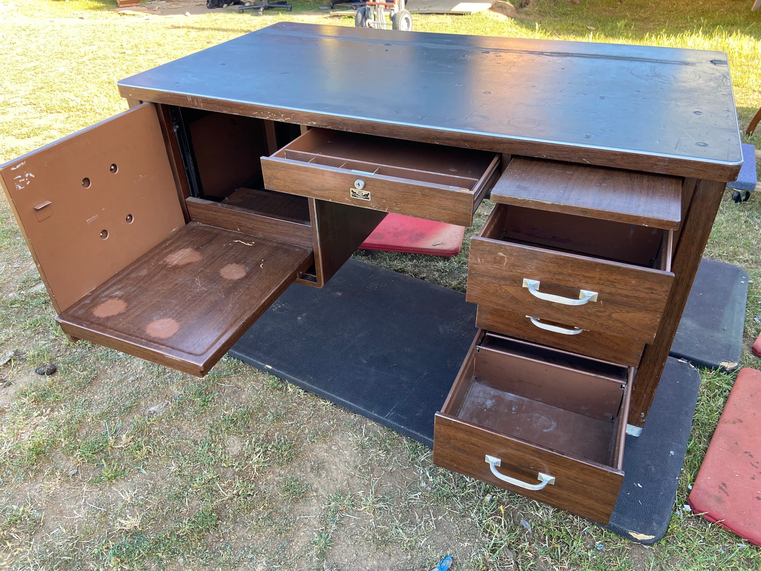 The general fireproofing company vintage metal tanker desk with typewriter compartment - Thumbnail 4