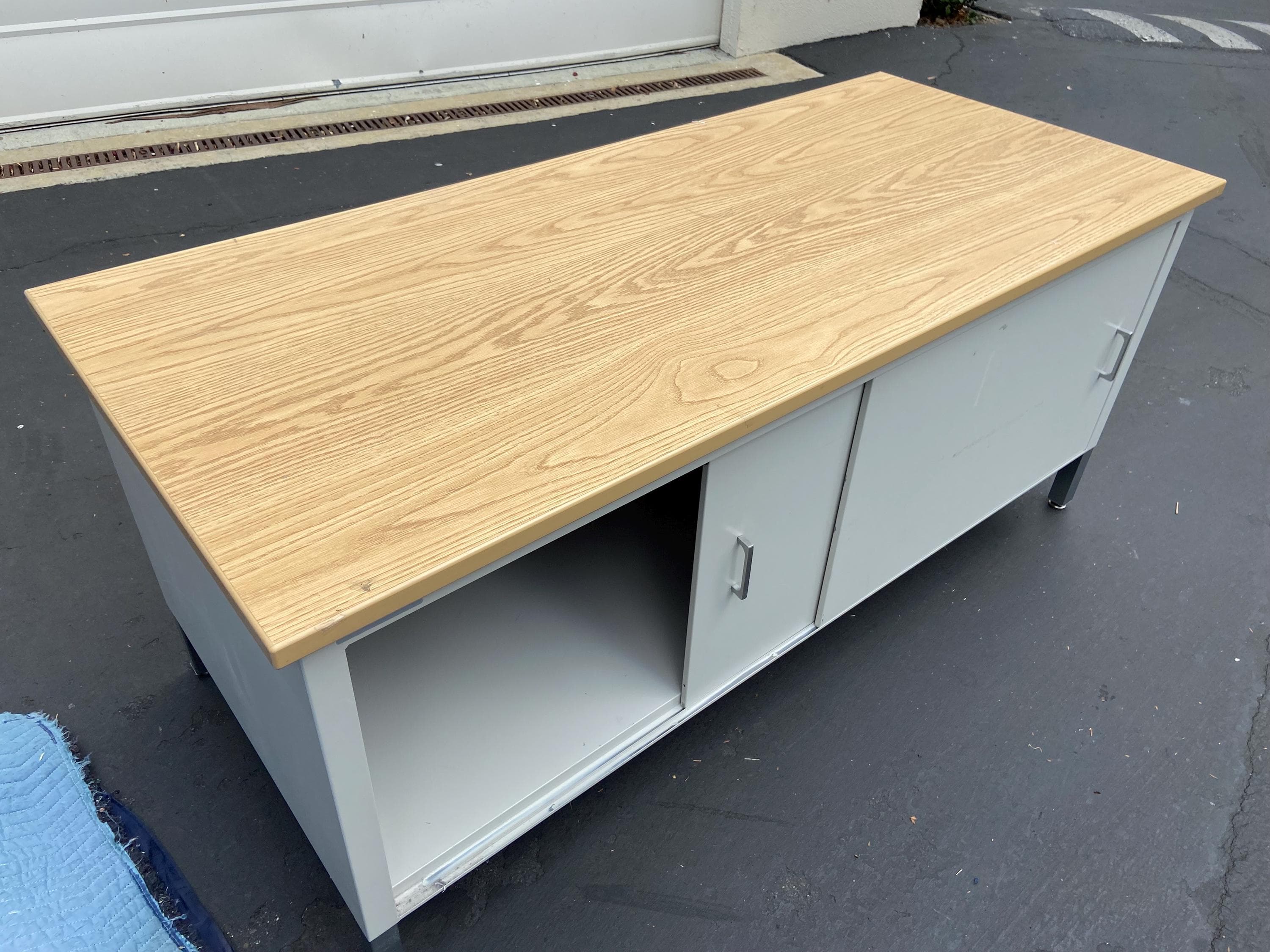 Pitney Bowes Mcm credenza Sideboard storage mailing cabinet - Thumbnail 4