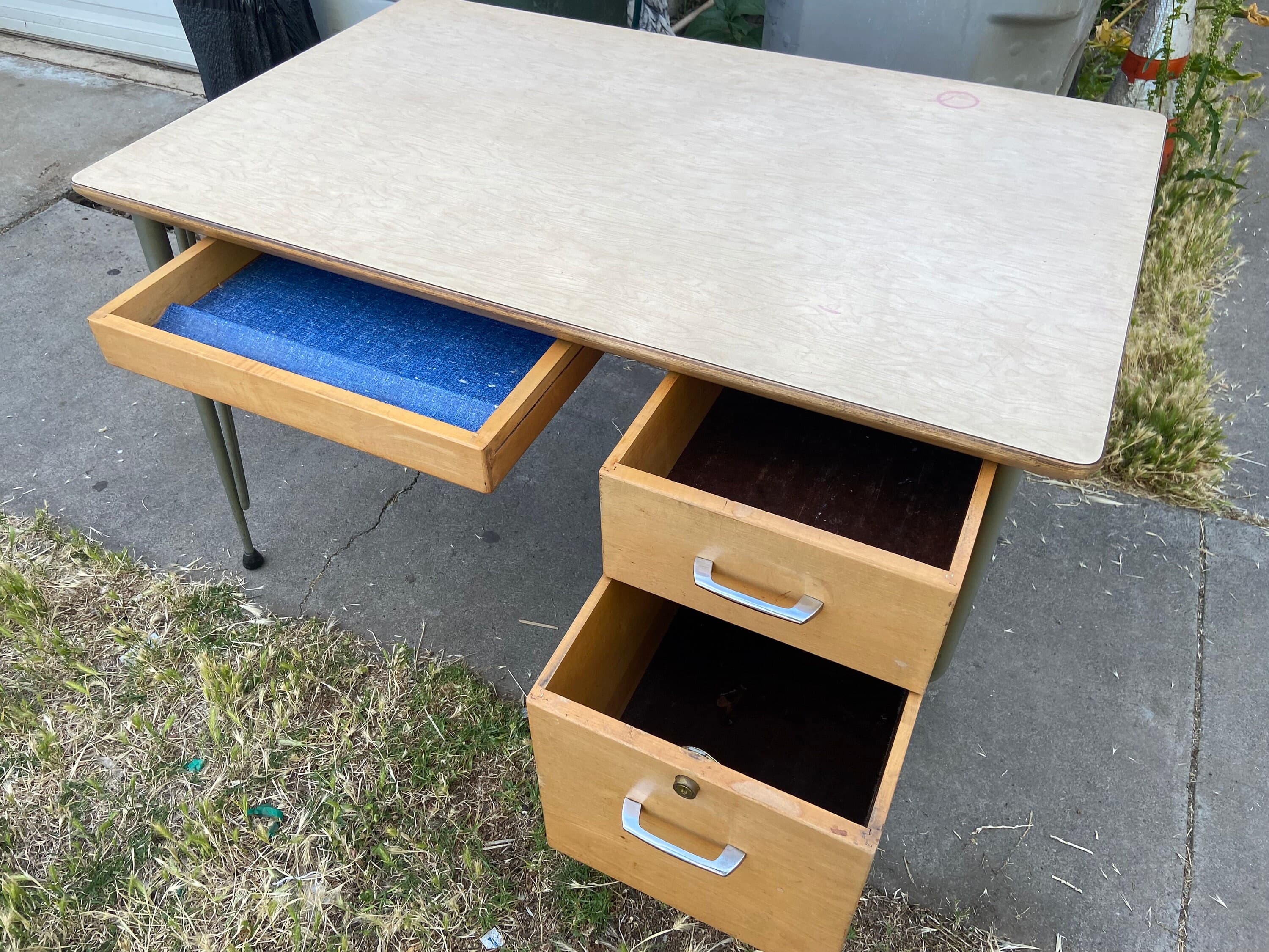 Raymond Loewy for Brunswick vintage mid century modern desk - Thumbnail 2