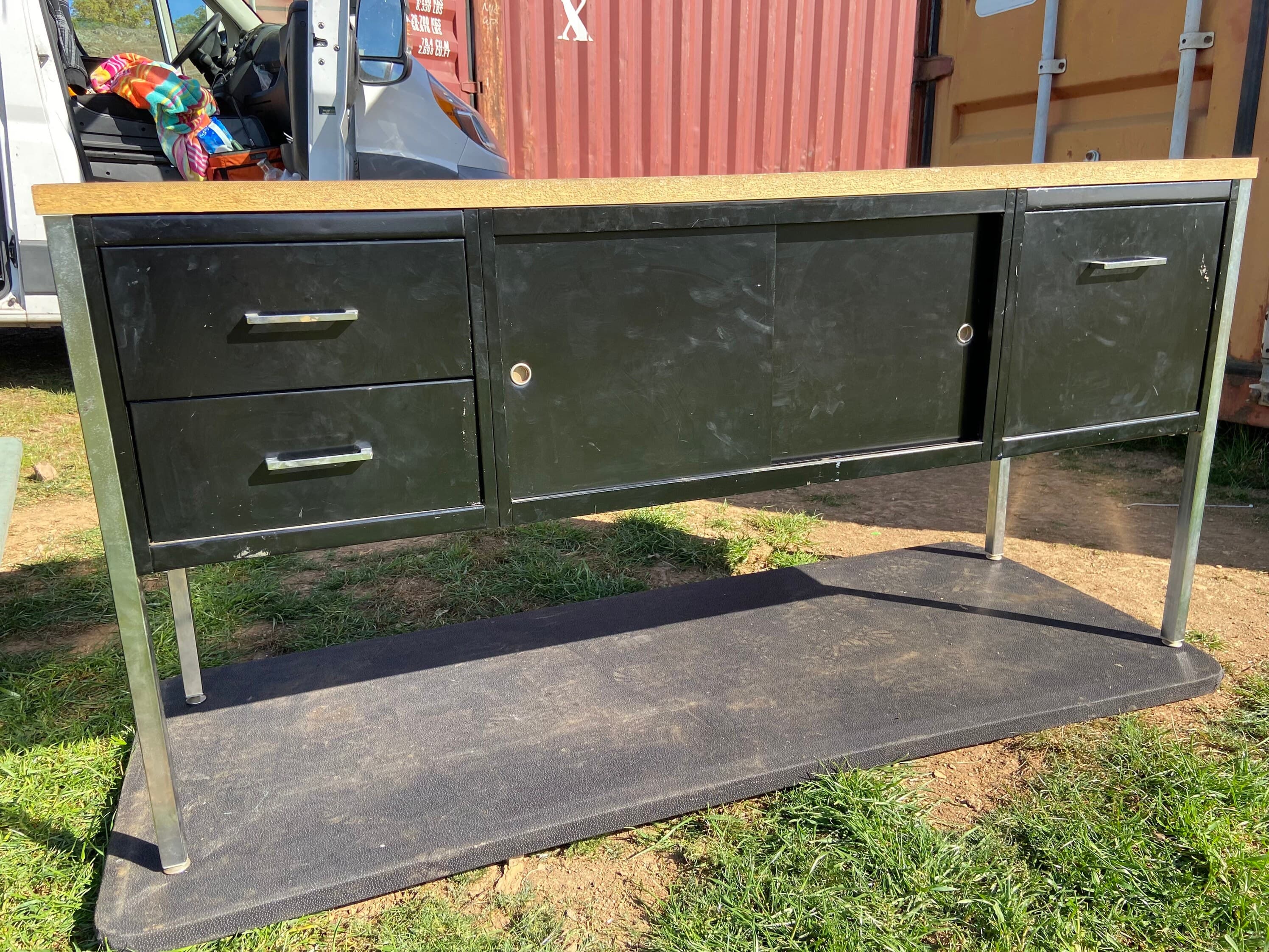 Vintage metal credenza sideboard - Thumbnail 2