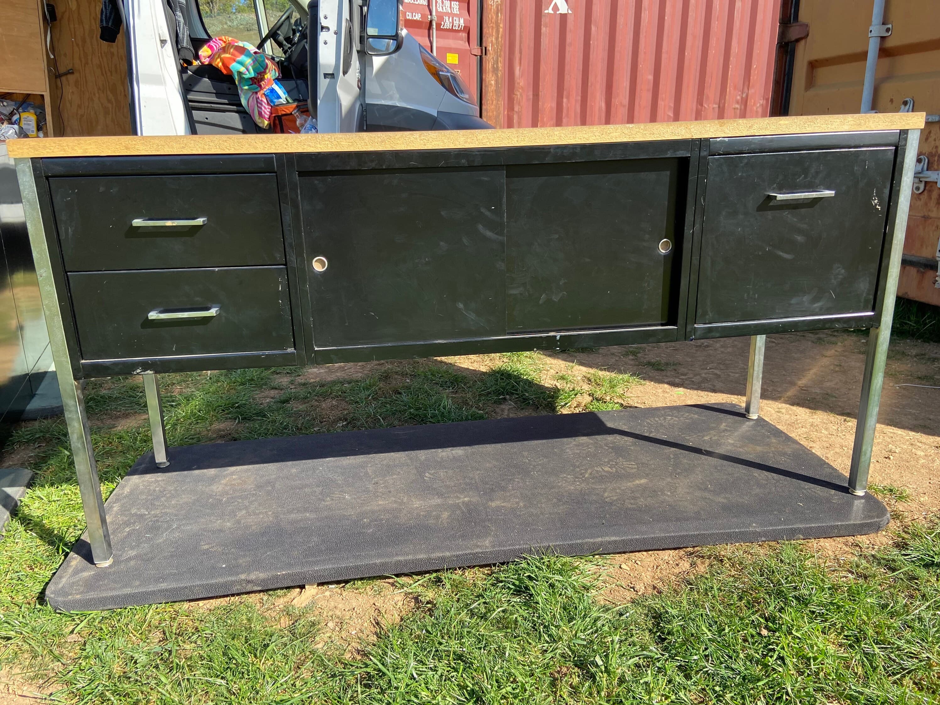 Vintage metal credenza sideboard - Thumbnail 3