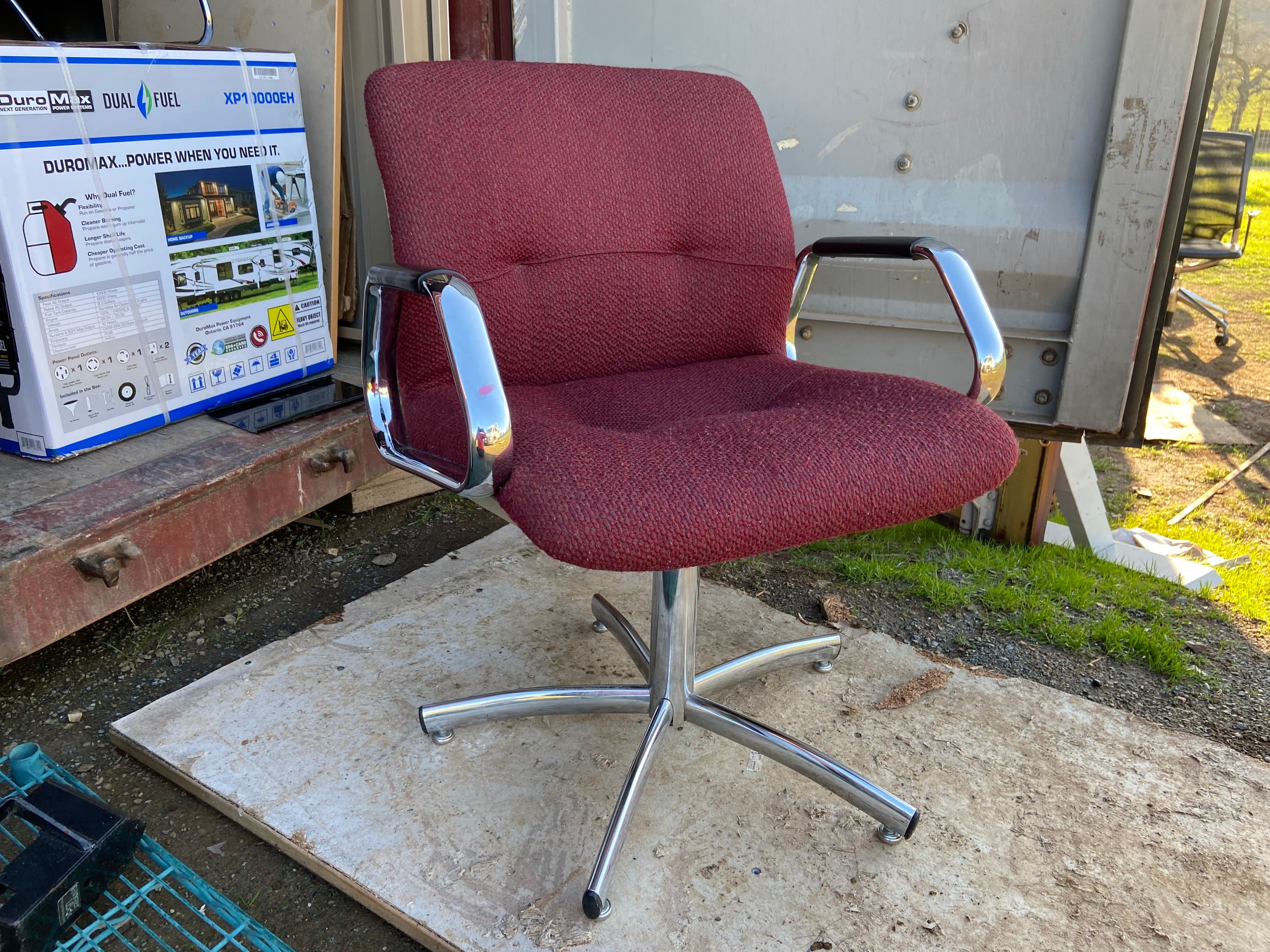 Vintage mid century modern steelcase accent chair - Thumbnail 3