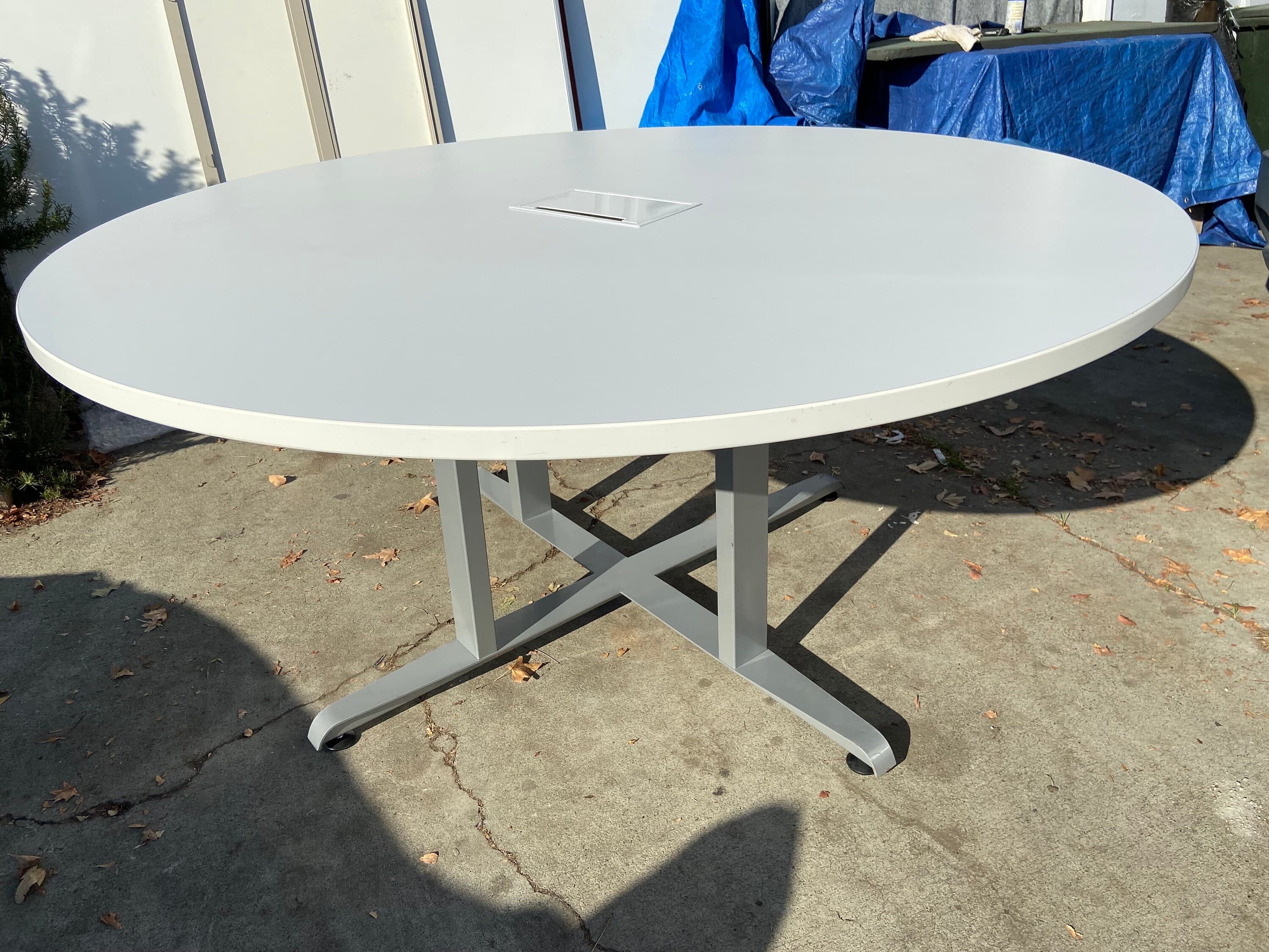 Enwork round conference table - Thumbnail 4