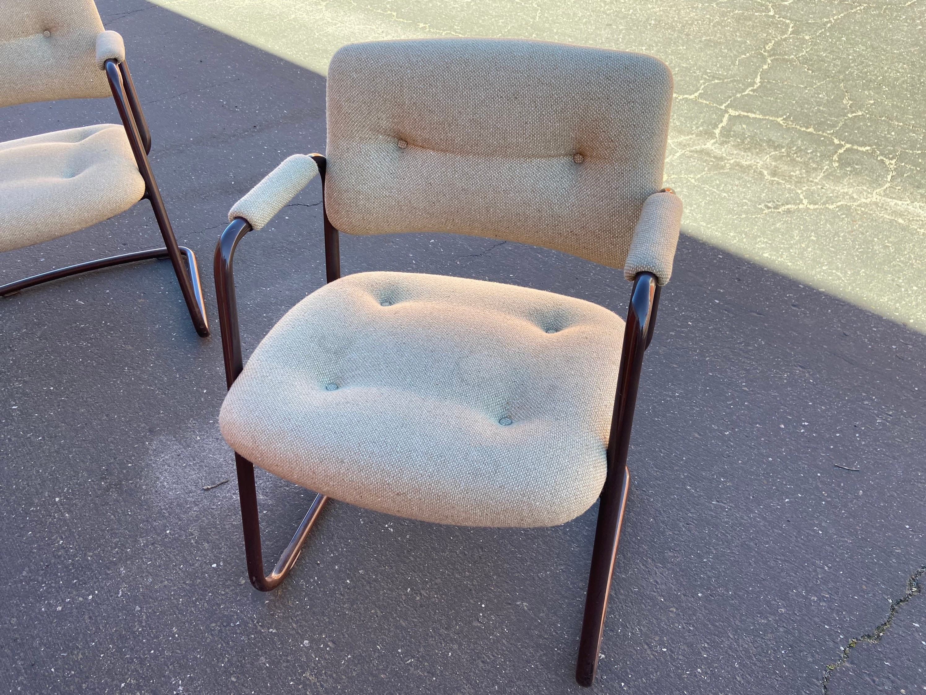 Steelcase vintage cantilevered upholstered armchairs set - Thumbnail 8