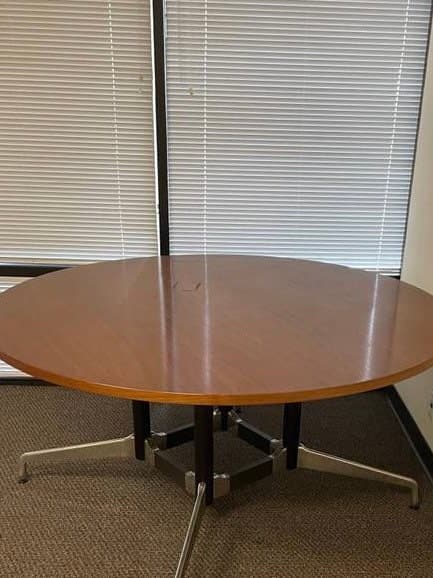 Vintage Herman miller Eames round table - Thumbnail 9