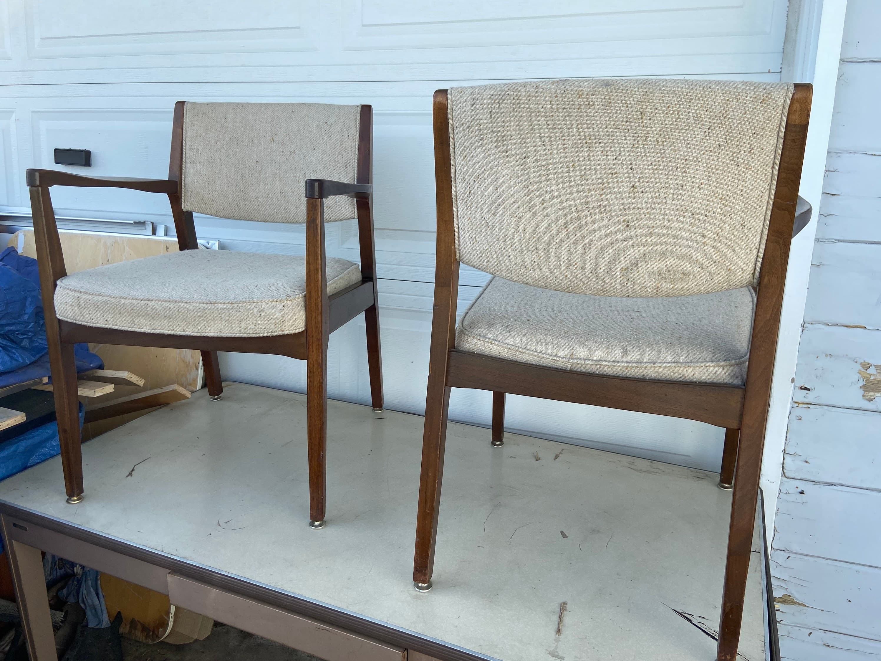Vintage mid century modern accent armchairs set of 2 - Thumbnail 3