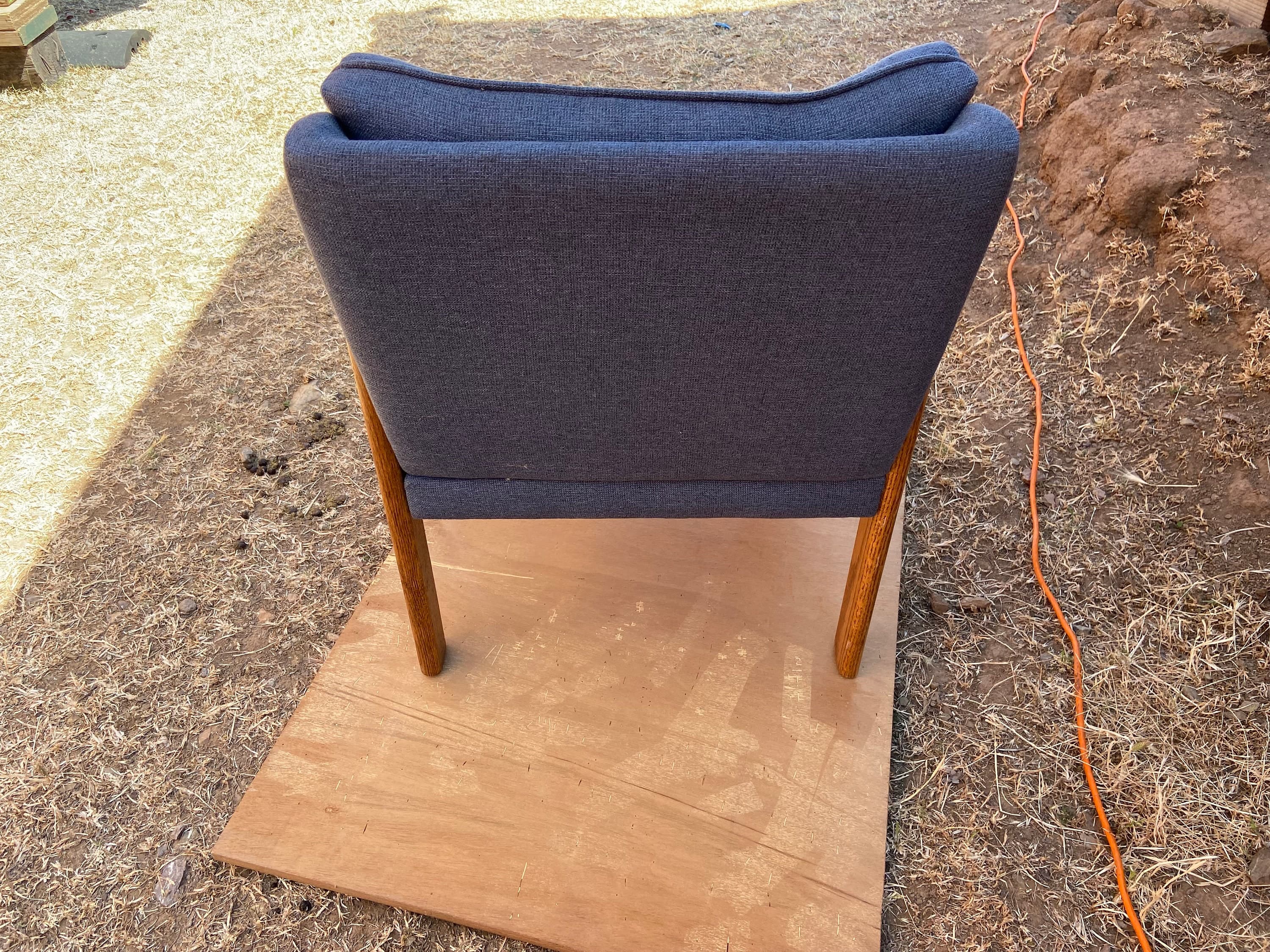 Vintage mid century modern upholstered arm chair - Thumbnail 4