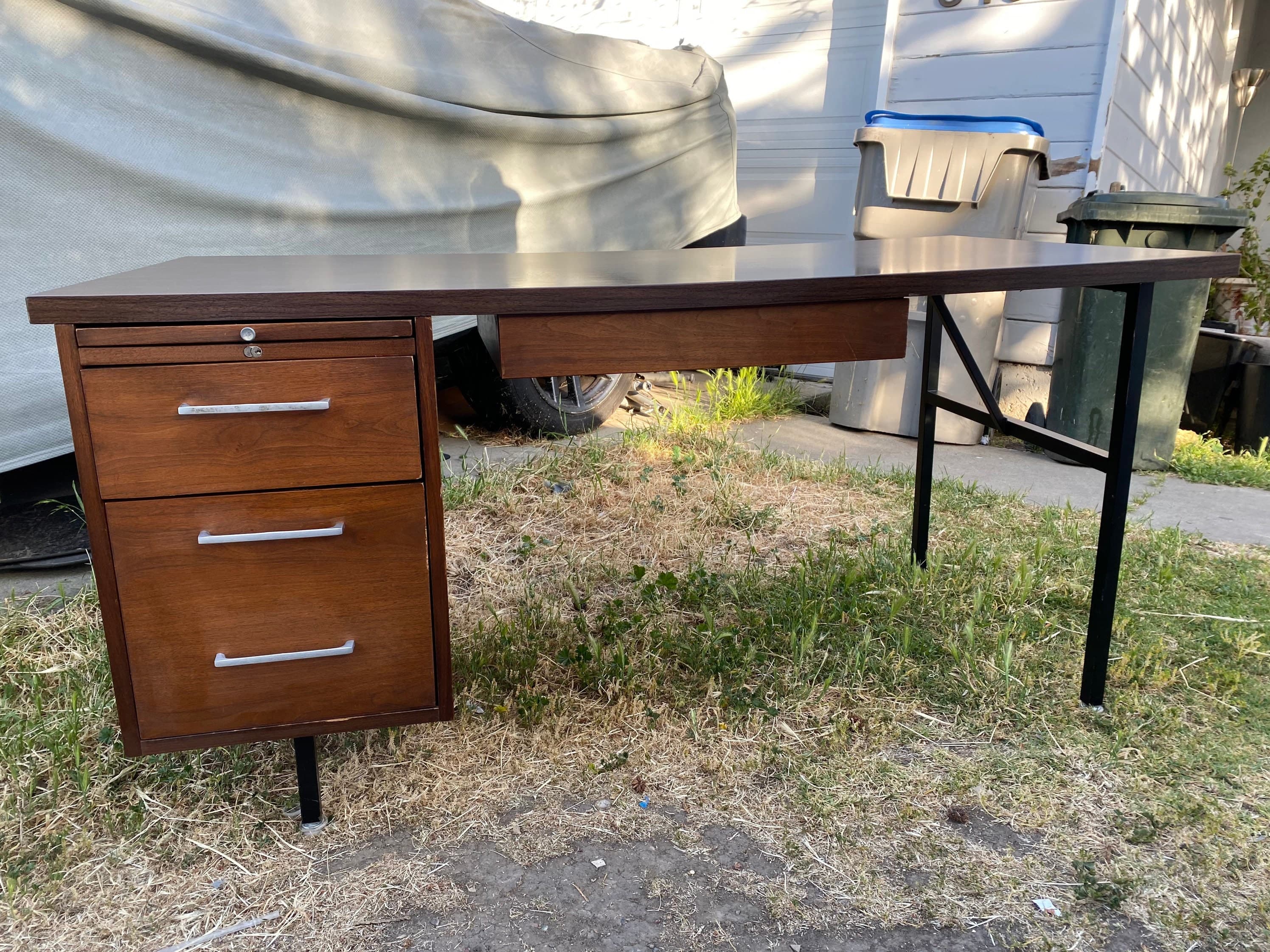 Vintage mid century modern alma desk - Thumbnail 4