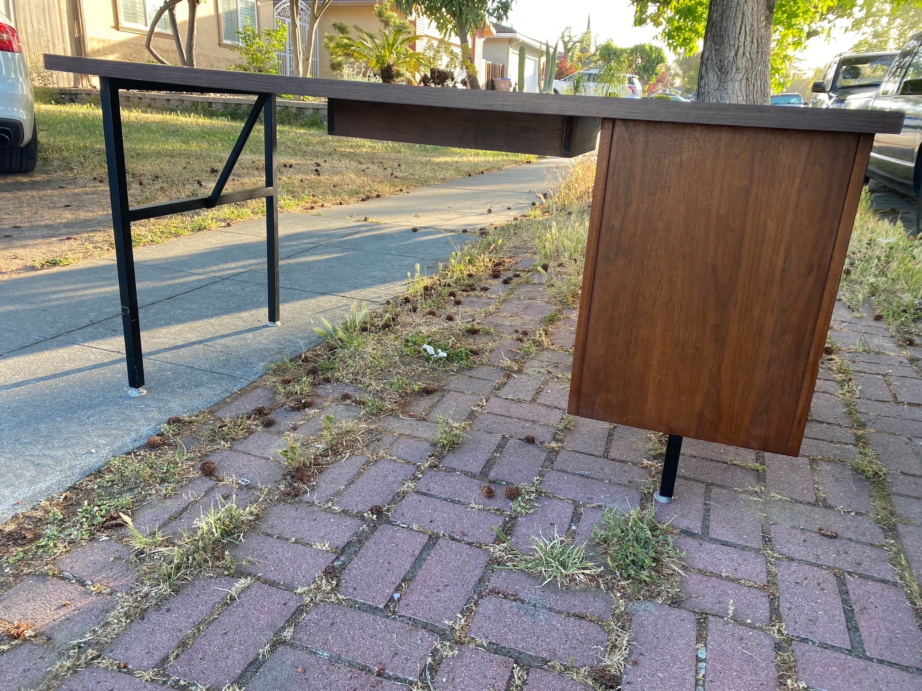 Vintage mid century modern alma desk - Thumbnail 5