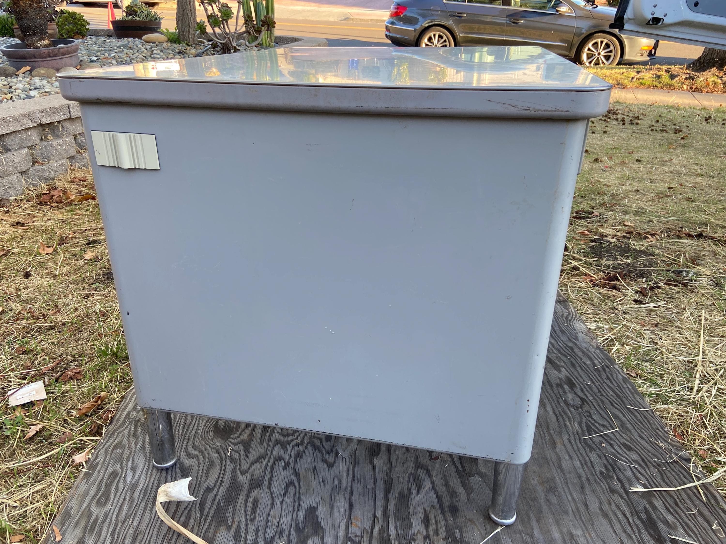 vintage mid century modern tanker desk - Thumbnail 4