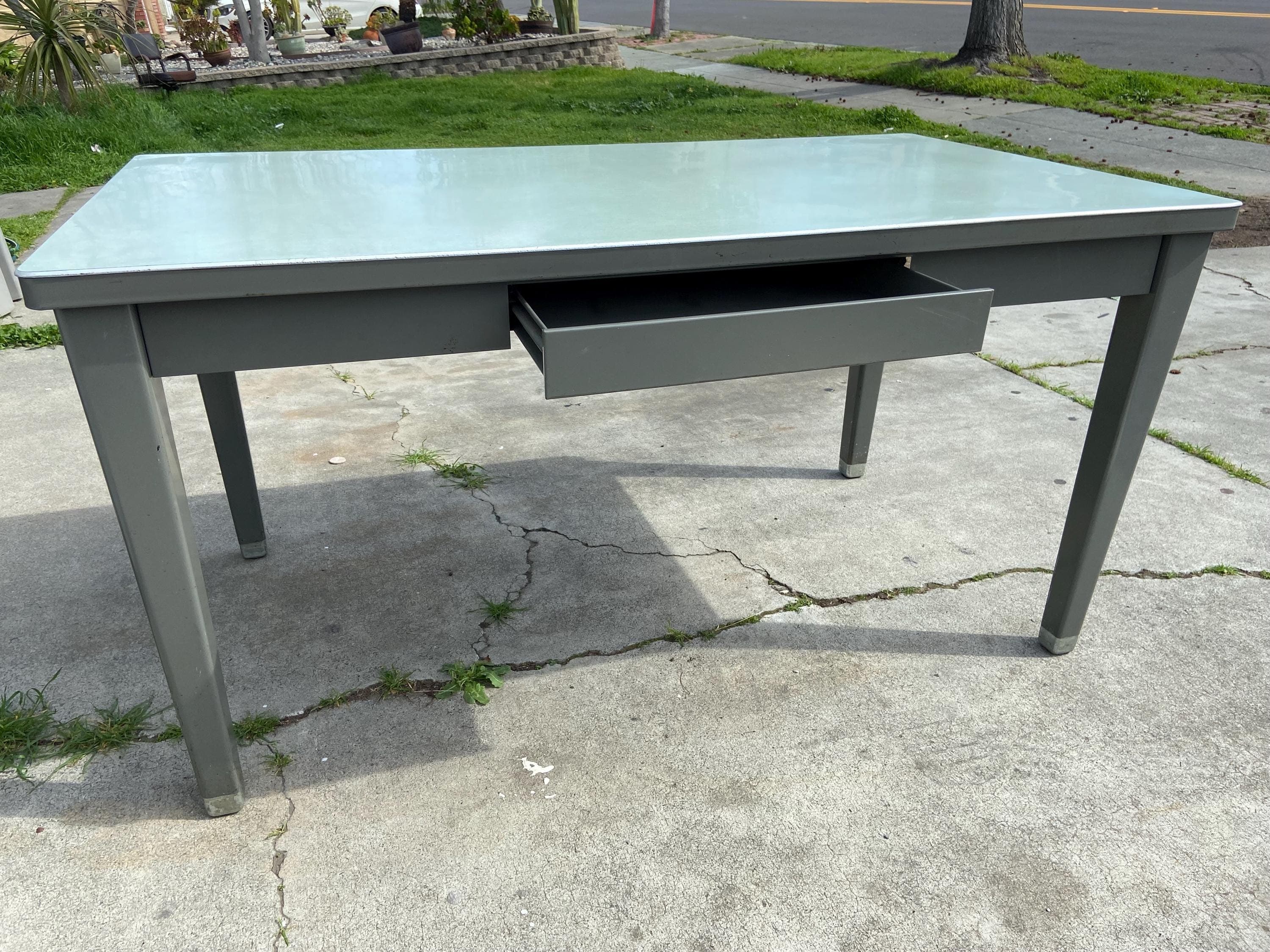 Haskell vintage mid century modern metal tanker desk table - Image 1