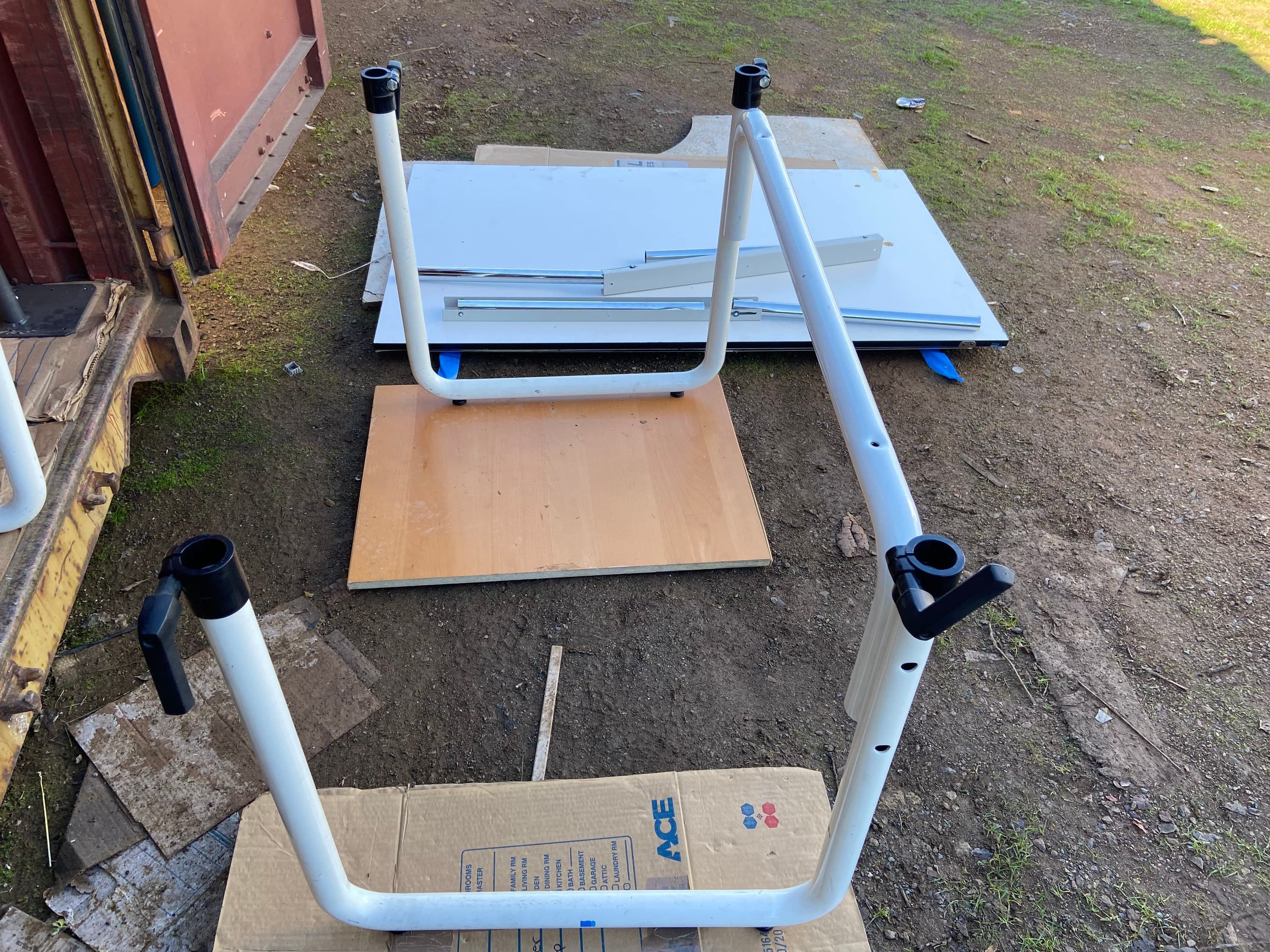 Late 20th Century Architetto Neolt tubular drafting table - Thumbnail 2